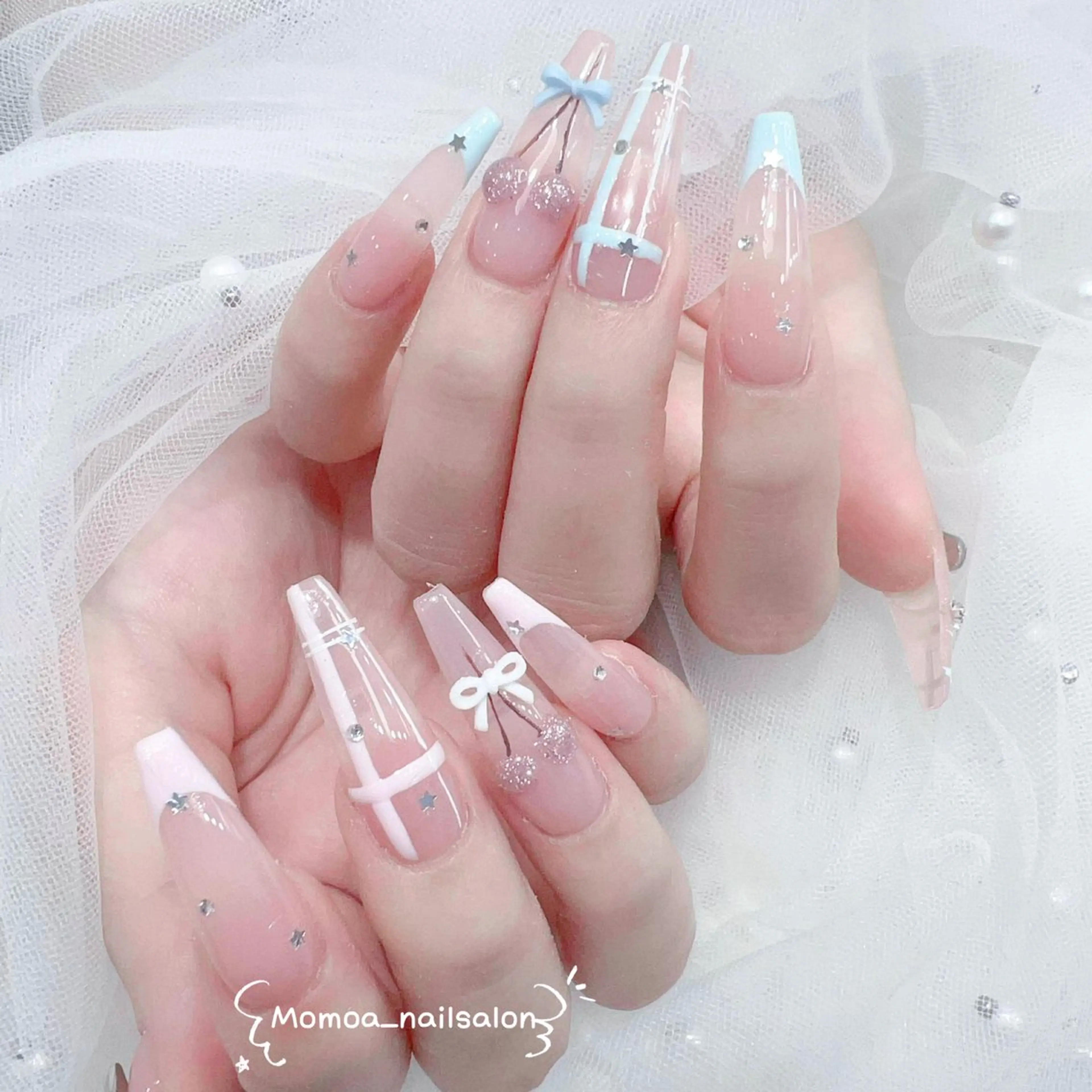 ネイル 成人式 ロングネイル マグネットネイル 大理石ネイル(マーブル) 持ち込み ハンドネイル MoMoA Nail ネイル長さ出し専門店のネイルデザイン