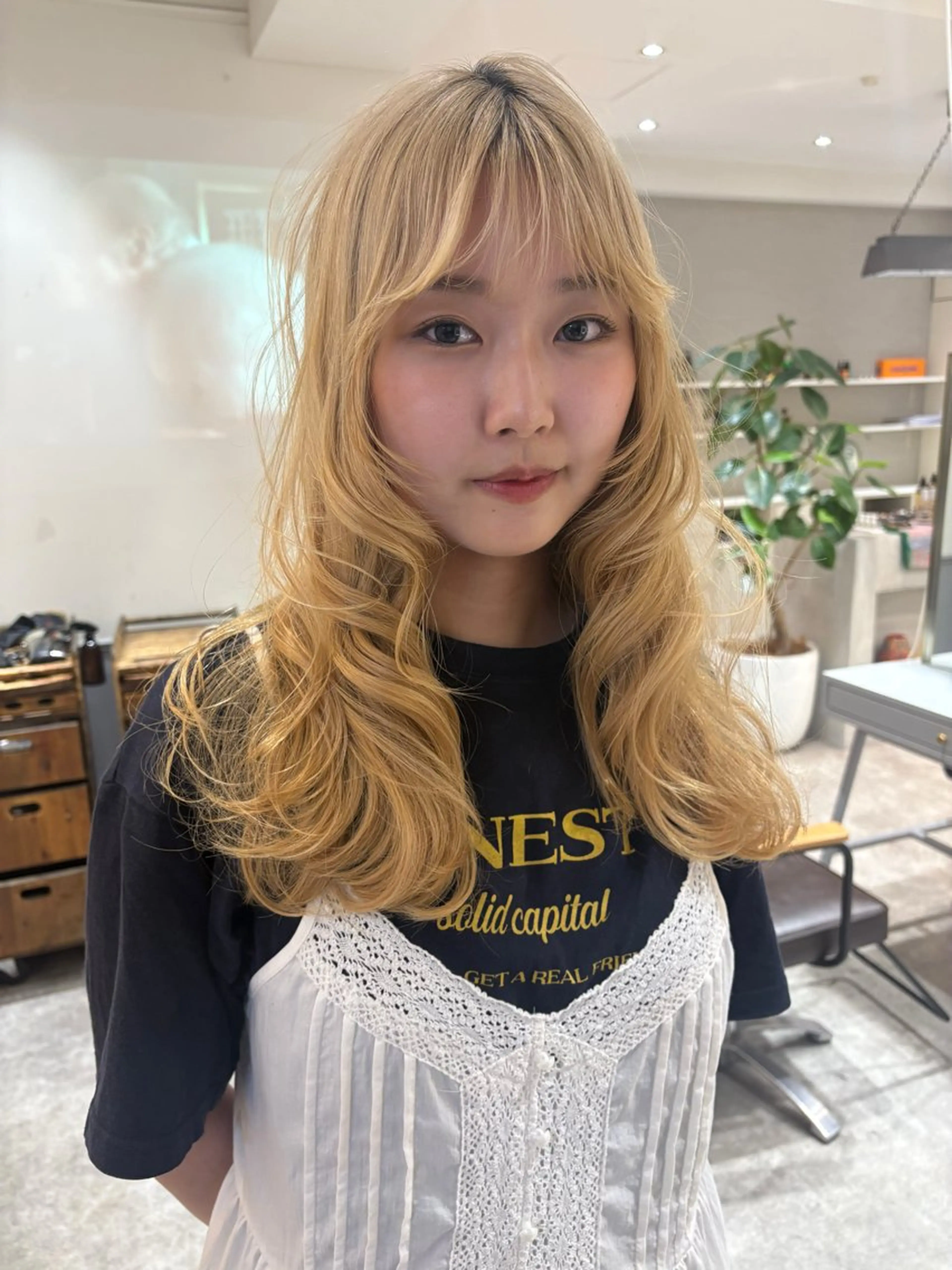 セミロング ヘアカラー SIKI yuuna レイヤーカット🪽のヘアスタイル