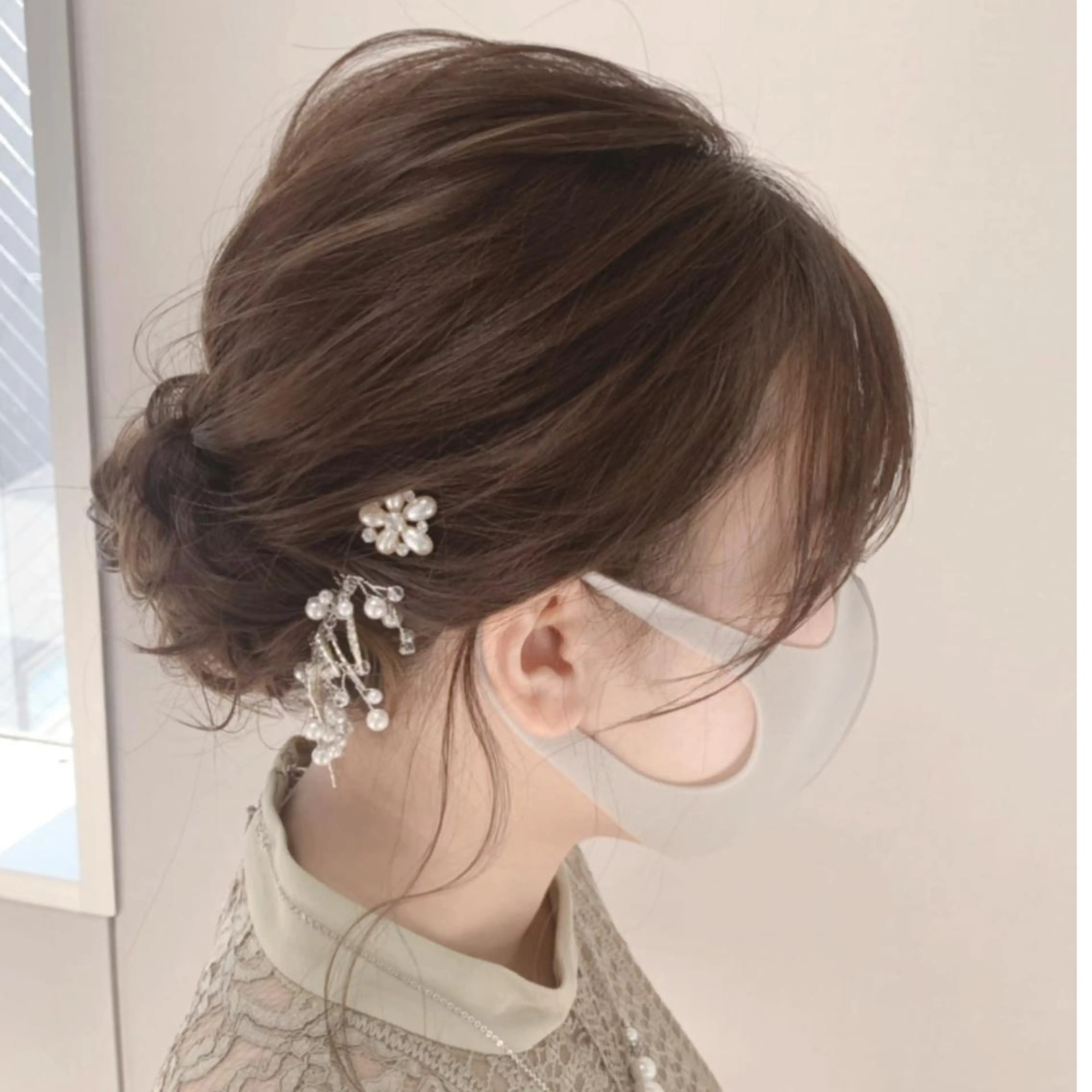 ミディアム ヘアアレンジ 結婚式・ブライダル 入学式 卒業式のヘアスタイル ヘアセット 松井那津子 /ハイライトブリーチのヘアスタイル