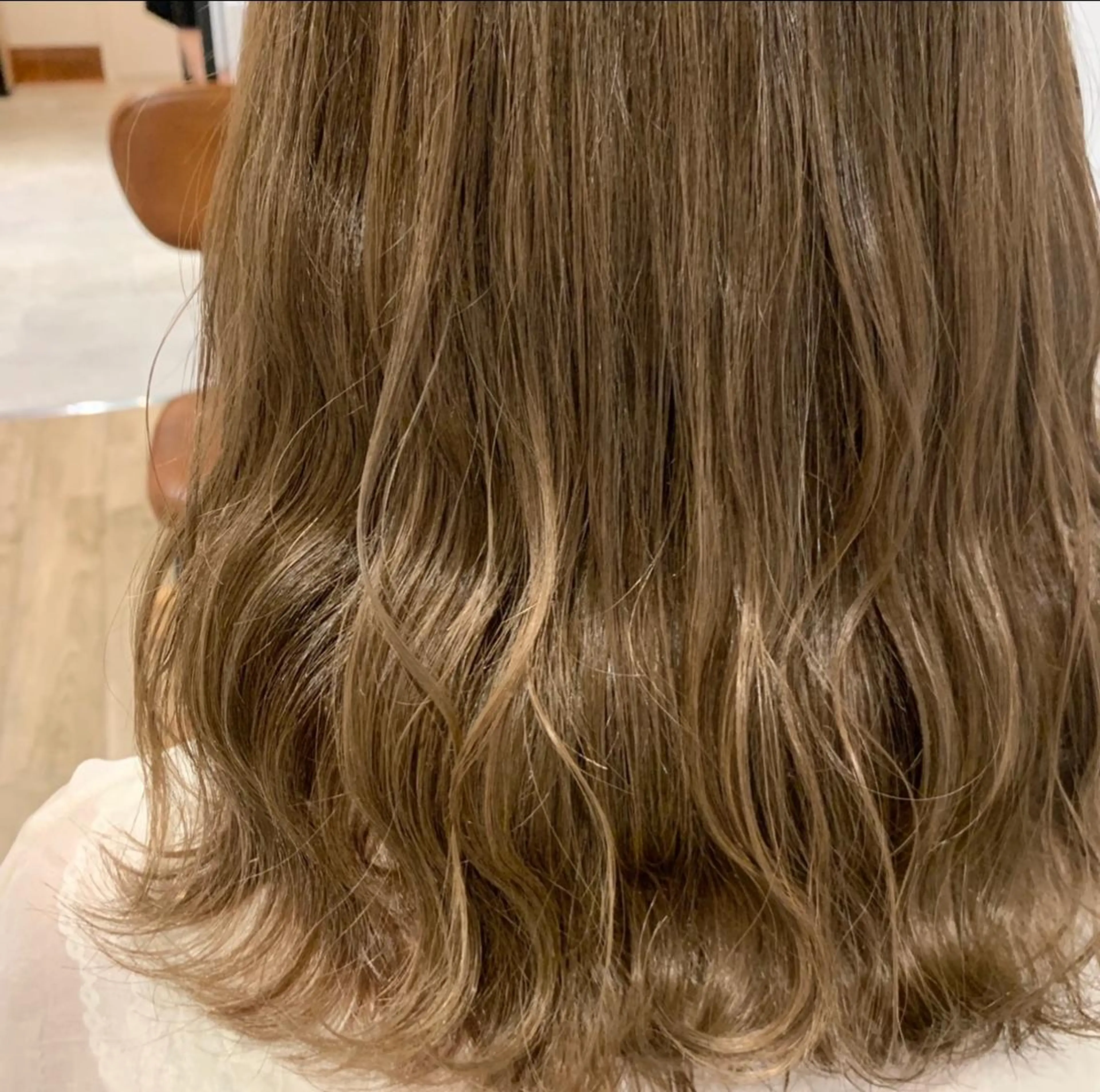 セミロング カラー newi梅田🫧韓国 ヘア🫧sakiのヘアスタイル