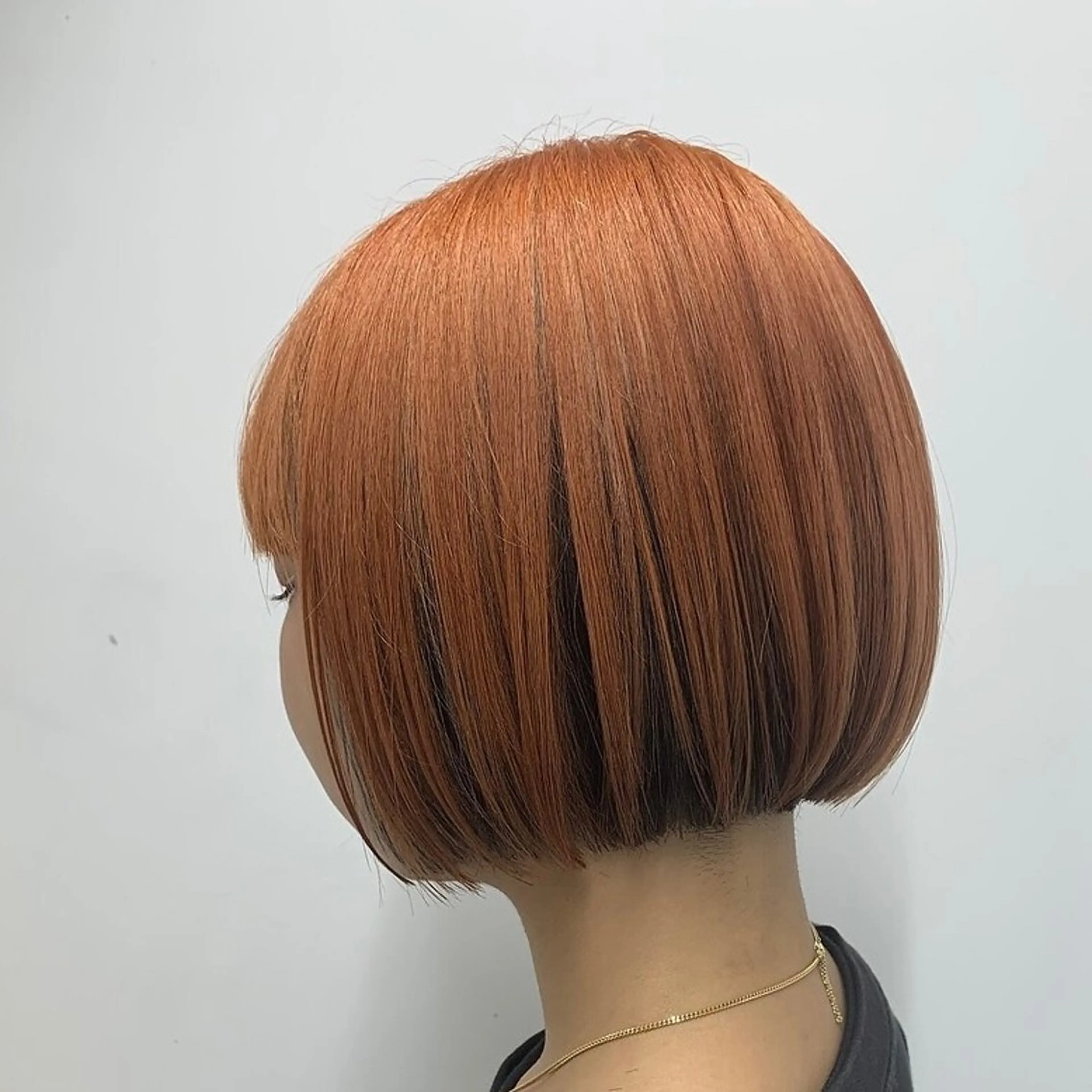 ショート カラー ショートボブ ブリーチ ハイトーンカラー オレンジ ボブ 💖ブリーチ/暖色 𝐘𝐮𝐢💖のヘアスタイル