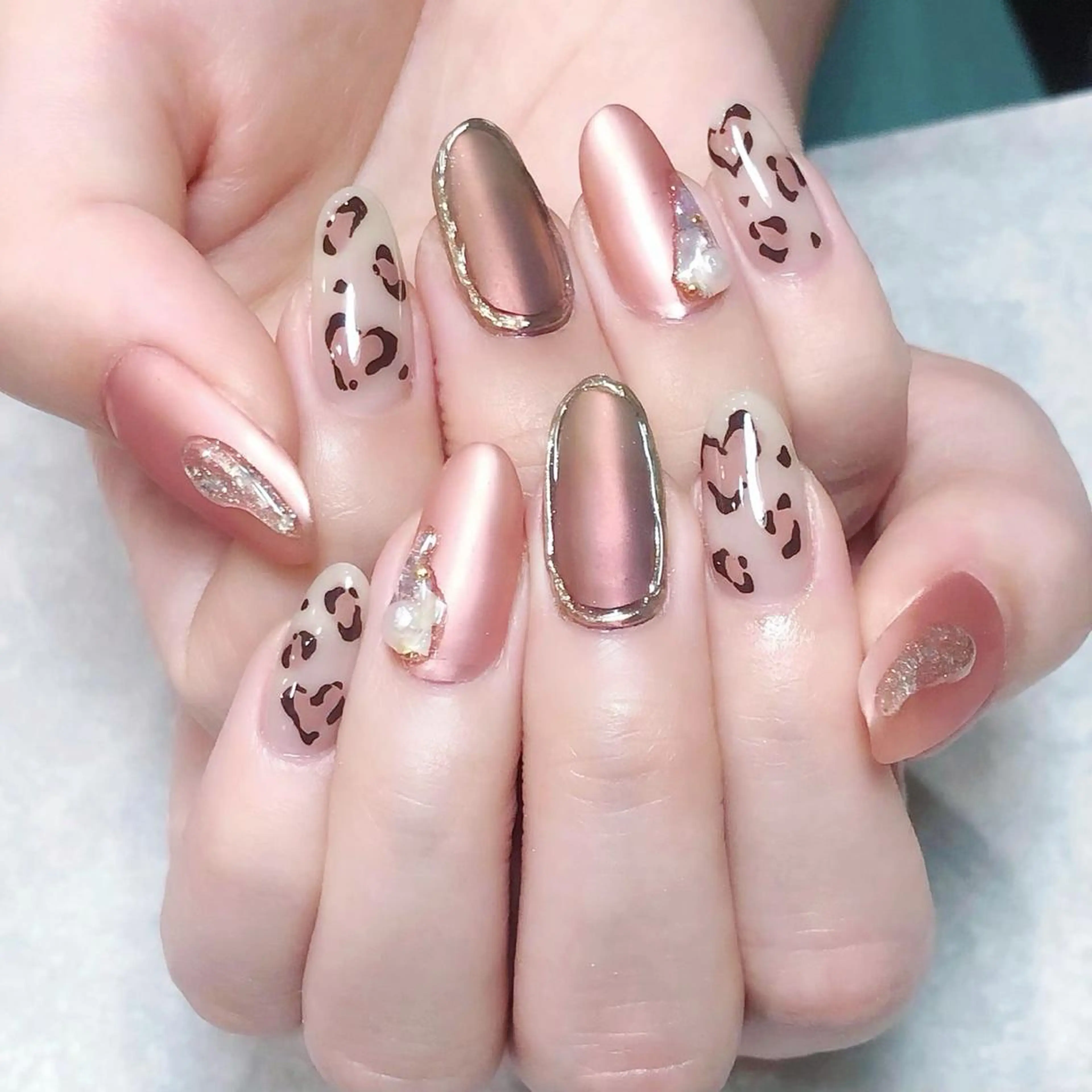 ネイル ハート マットネイル ミラーネイル éclat所属・éclat エクラのネイルデザイン