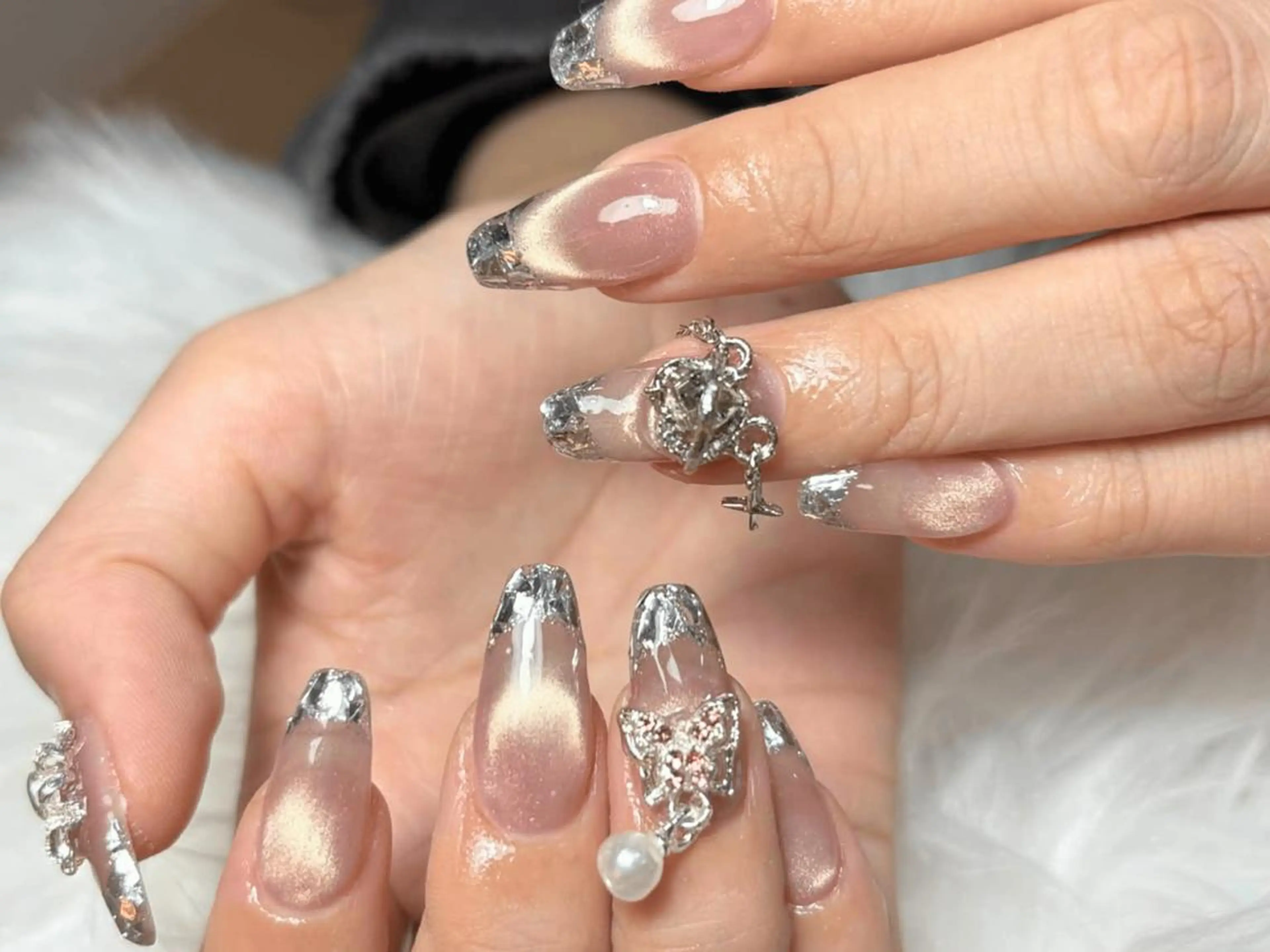 ネイル ヒユ ビューティーのネイルデザイン