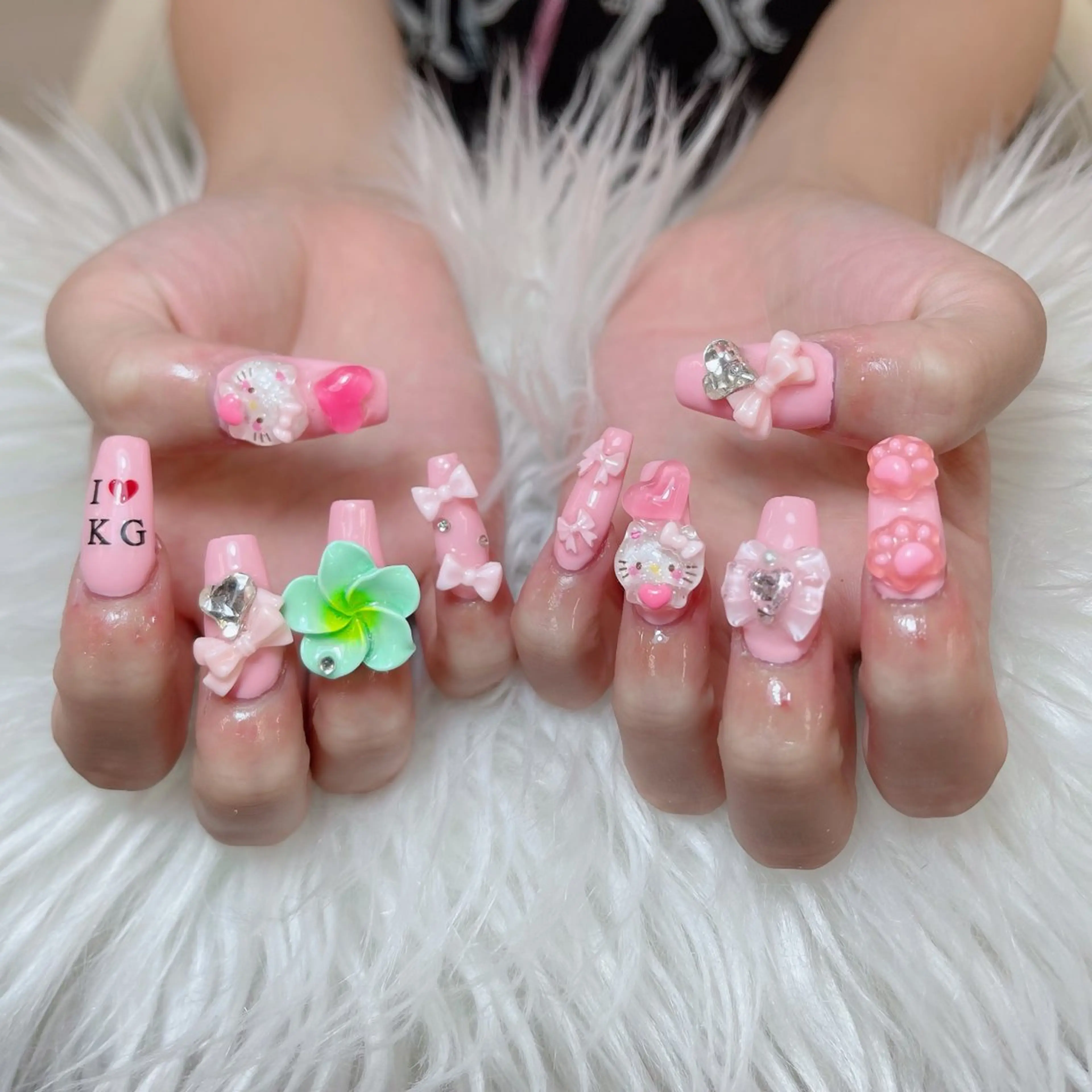 ネイル ハンドネイル ANH NAIL ゴテゴテ専門店💎のネイルデザイン