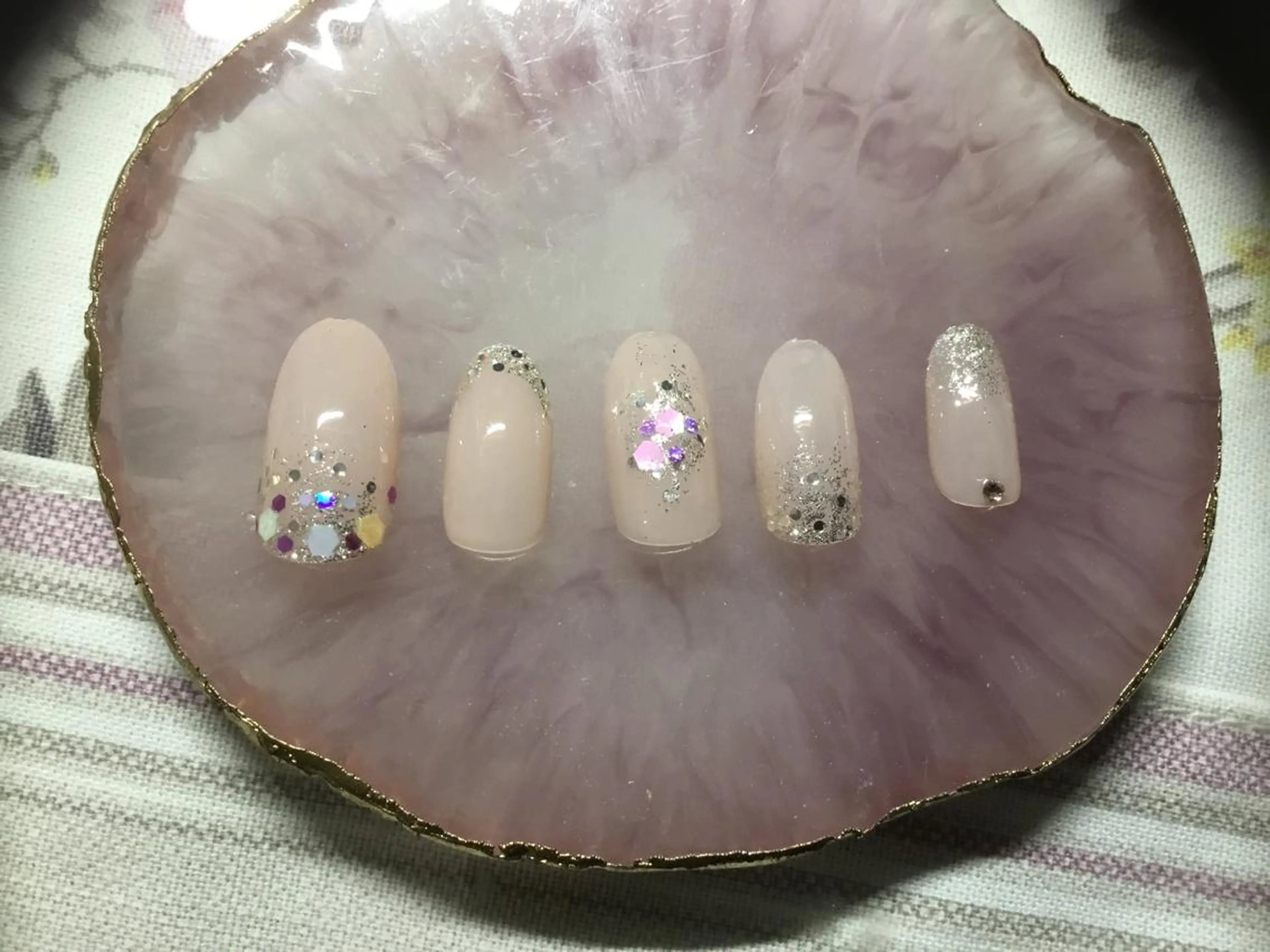 ネイル ホログラムネイル ラメ(グリッター) プライベートサロン jewel nailのネイルデザイン