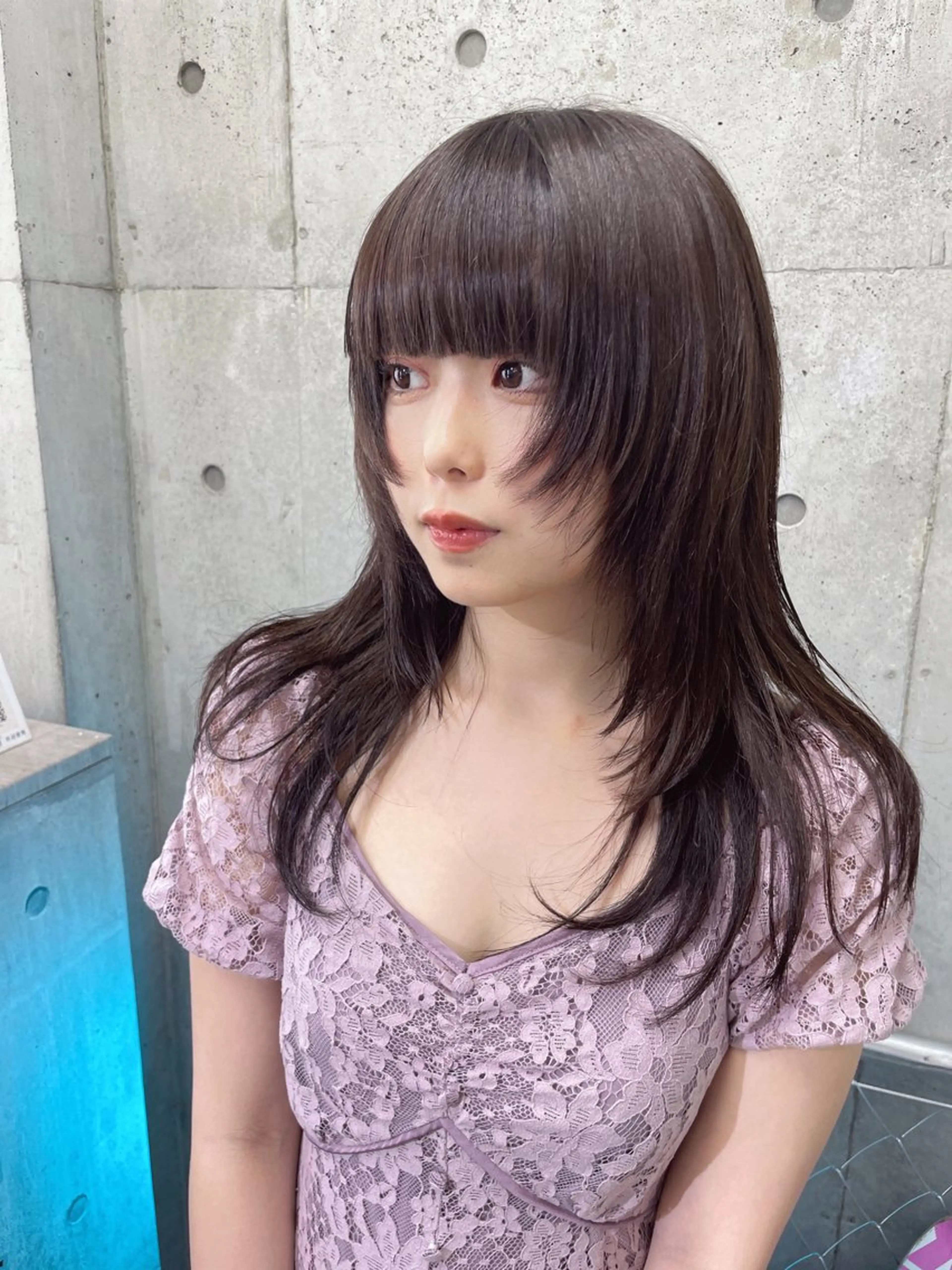 ロング レイヤーカット ホワイト&レイヤーカ ットエクステ長畠俊輔のヘアスタイル