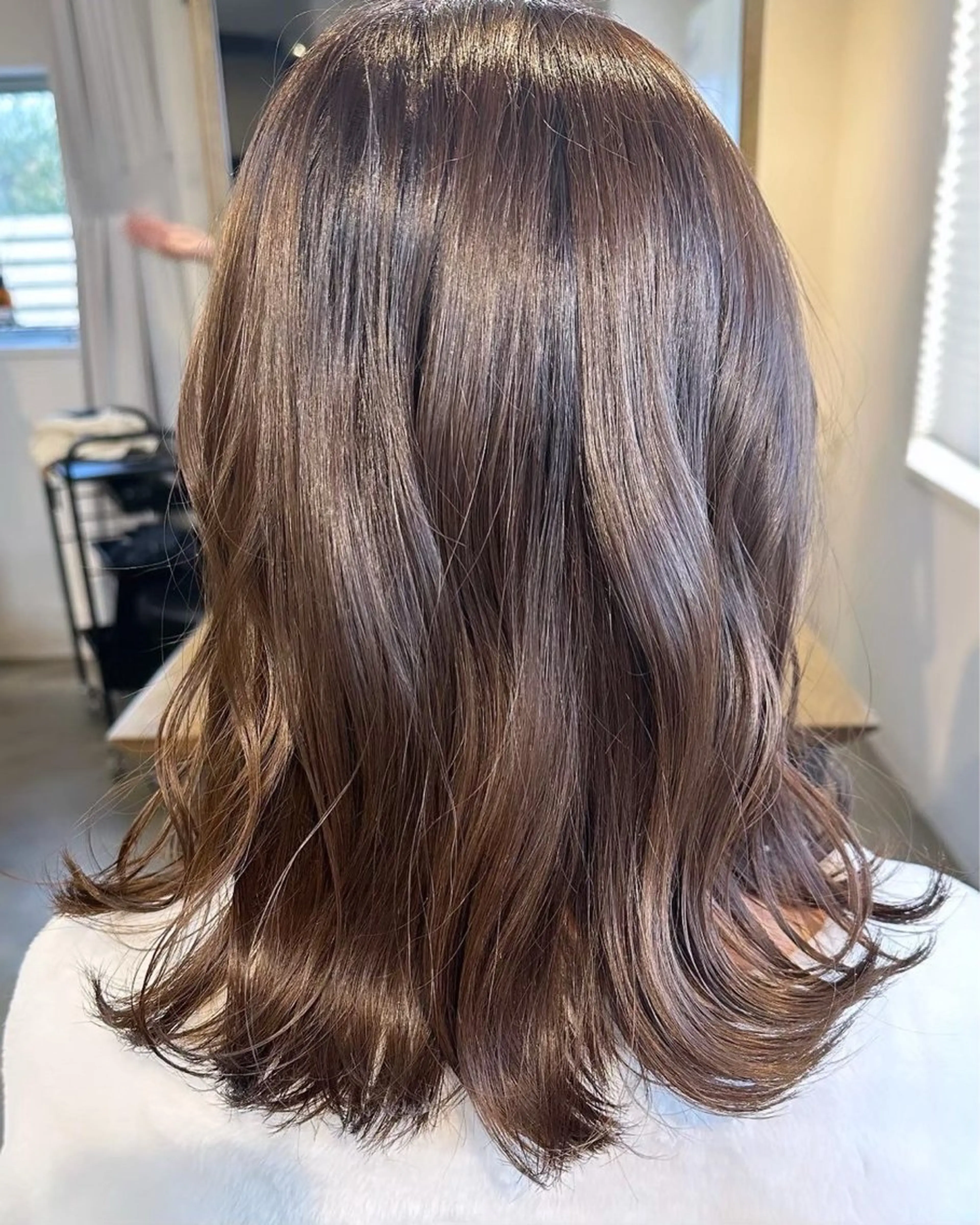 セミロング ヘアカラー 後藤 実咲のヘアスタイル