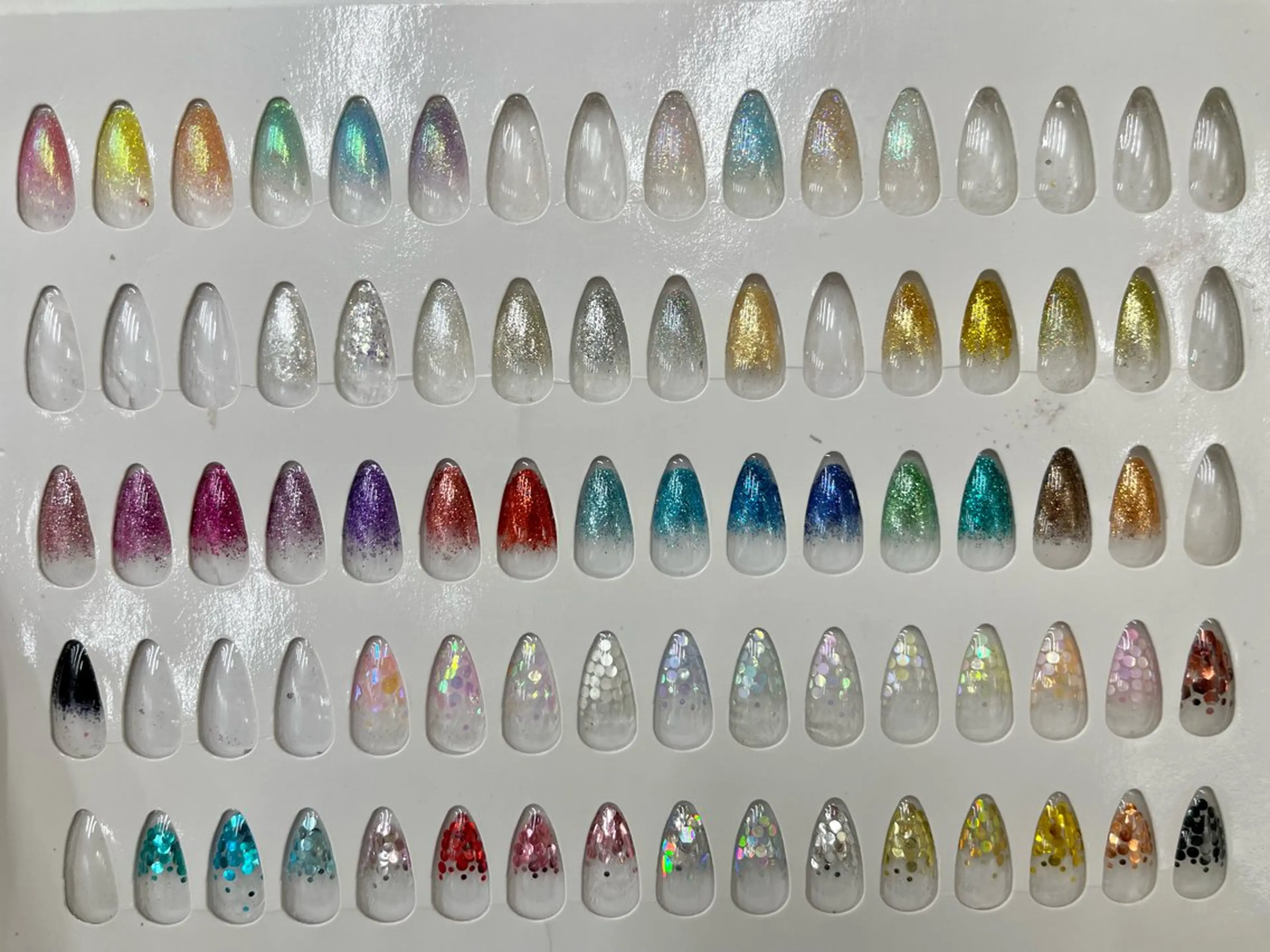 ネイル クリアネイル ジェルネイル グラデーション ホログラムネイル ラメ(グリッター) MAXKELLY HARUKAのネイルデザイン