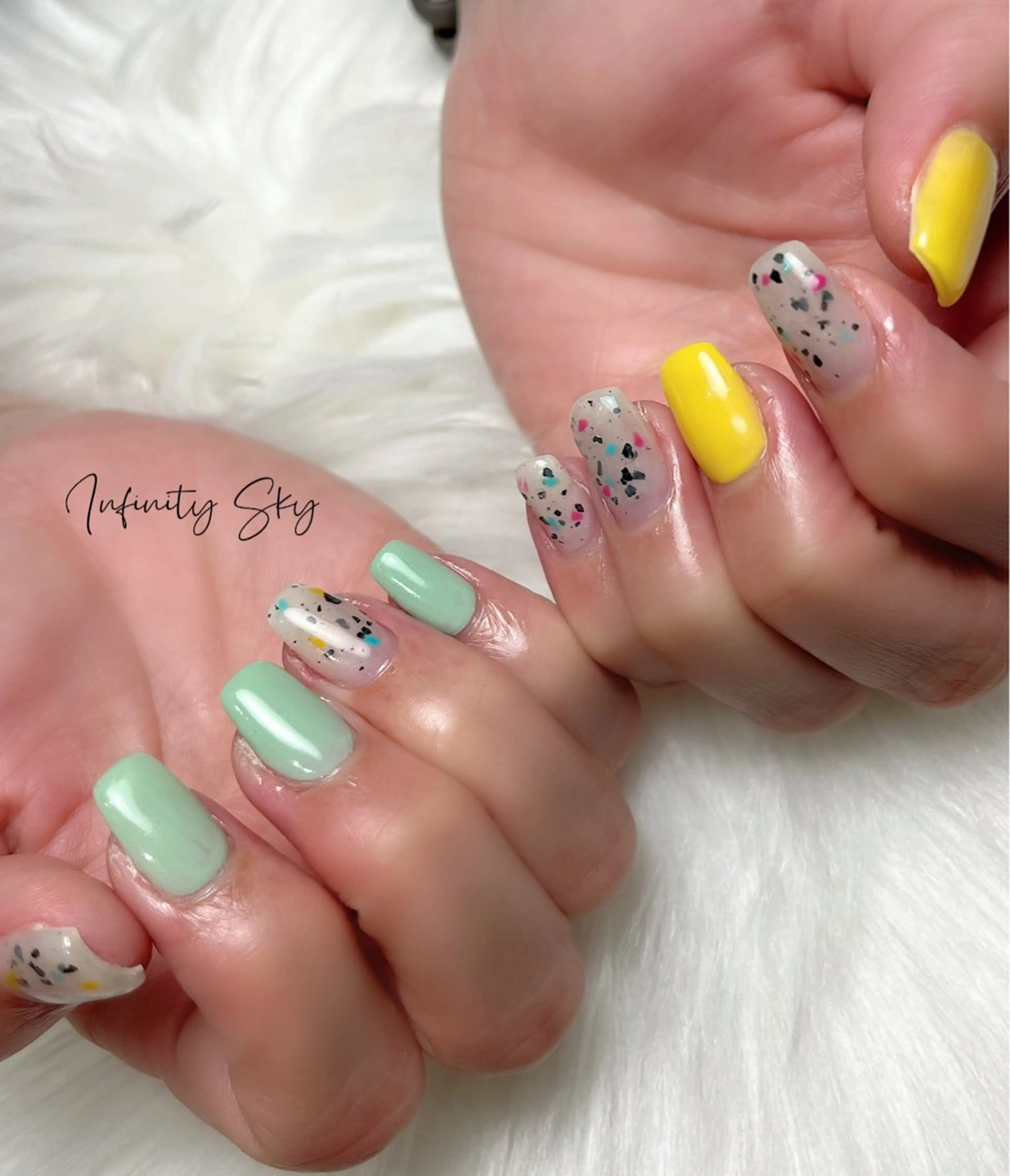 ネイル 春ネイル infinity skyのネイルデザイン