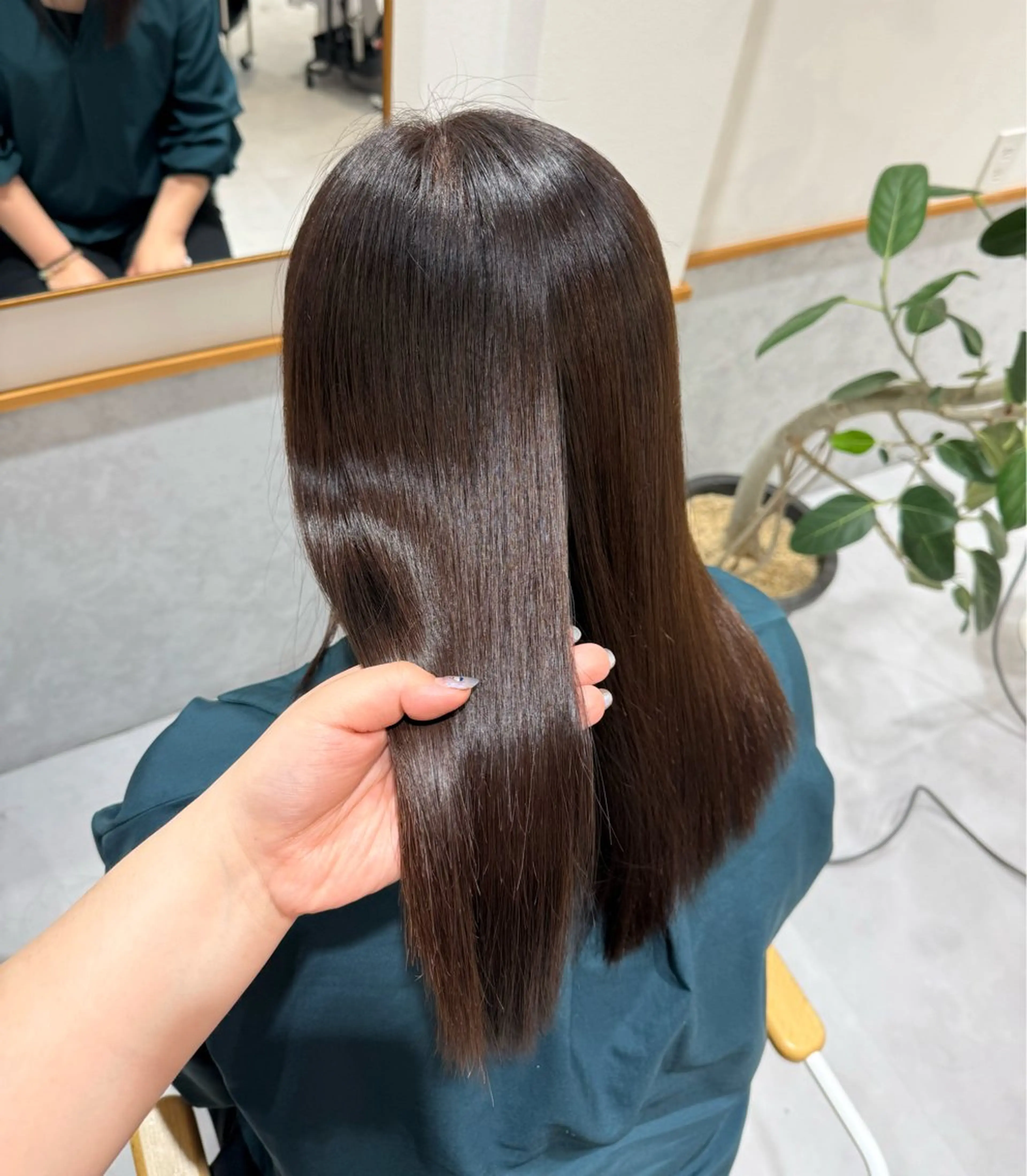 ロング 縮毛矯正 縮毛矯正 NAGASHIMA RINAのヘアスタイル