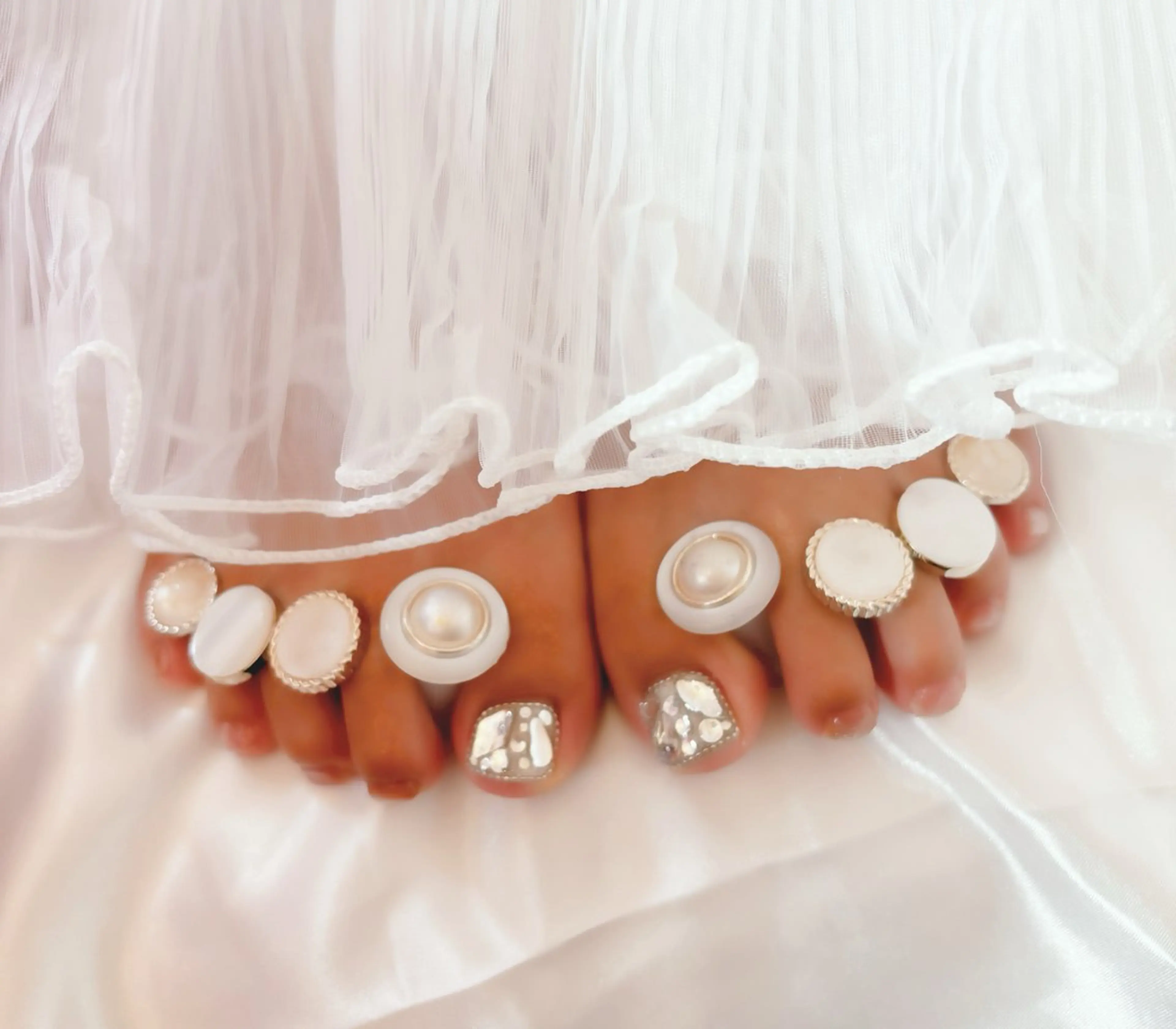 ネイル フットネイル キラキラネイル フットネイル Nail Salon macherieのネイルデザイン