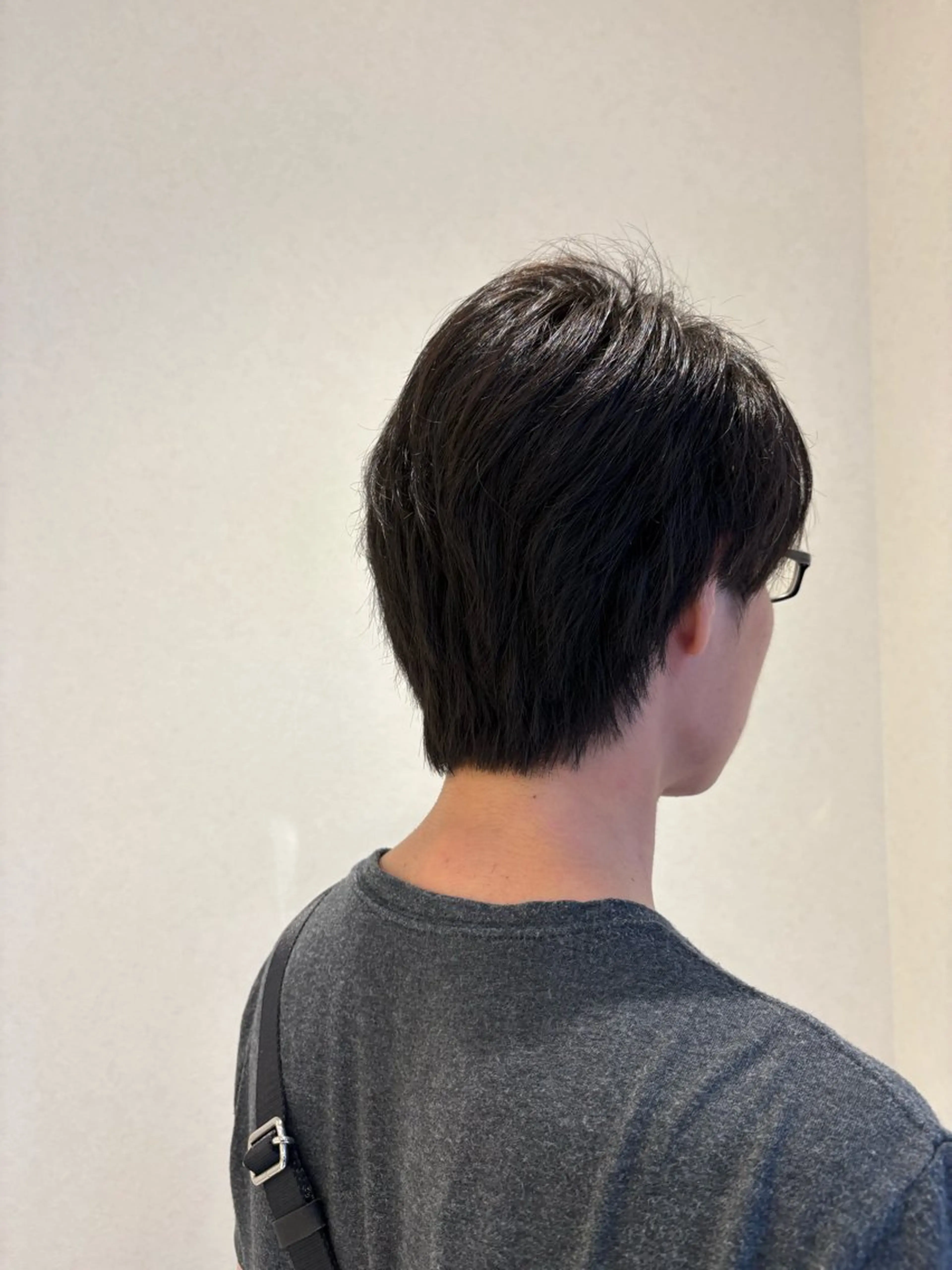 ショート カット イシカワ ユウタのヘアスタイル