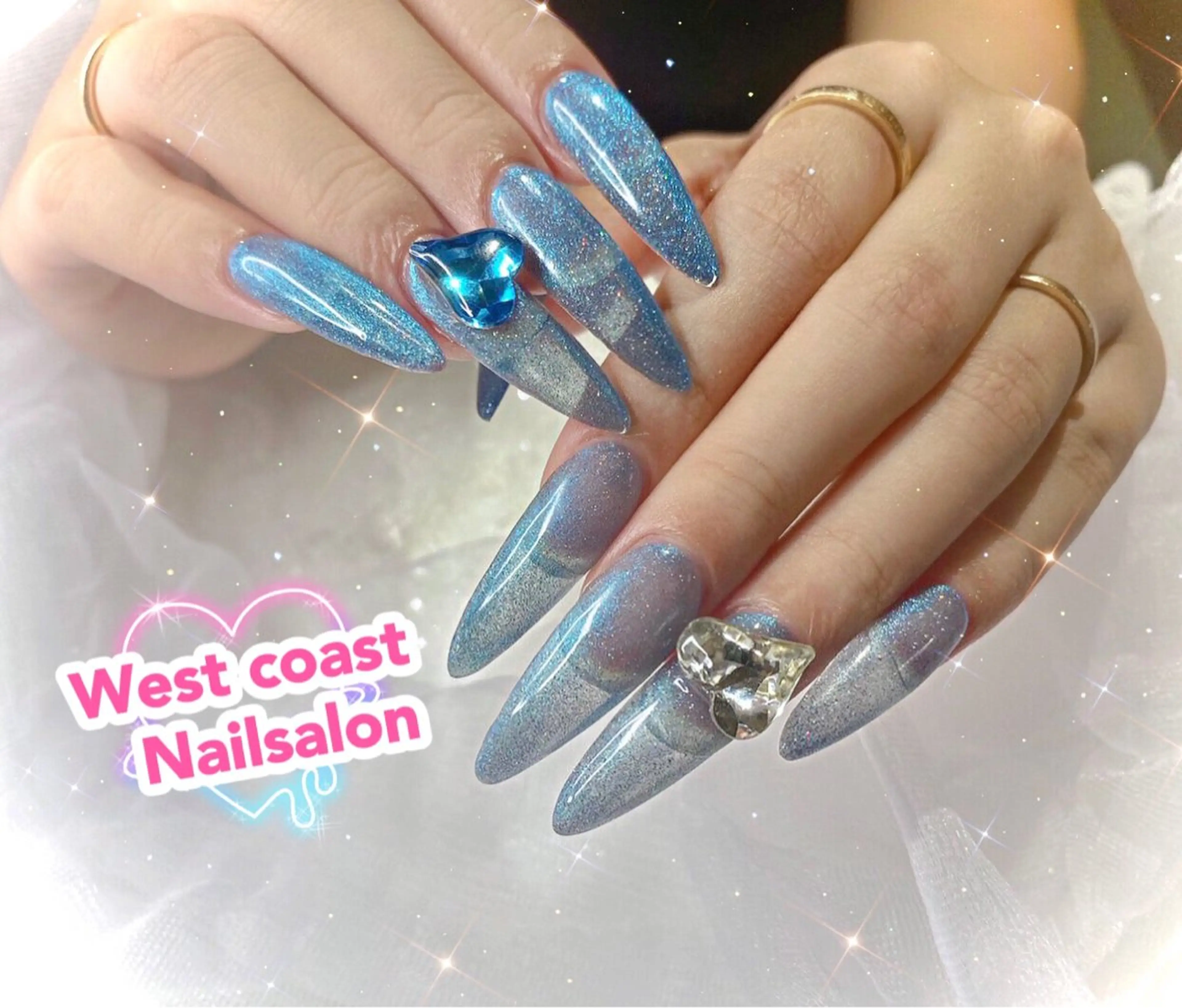 ネイル ハート 韓国ネイル ラメ(グリッター) ラメグラデーション マグネットネイル ハンドネイル リボン、ガーリー パーツ放題専門店のネイルデザイン