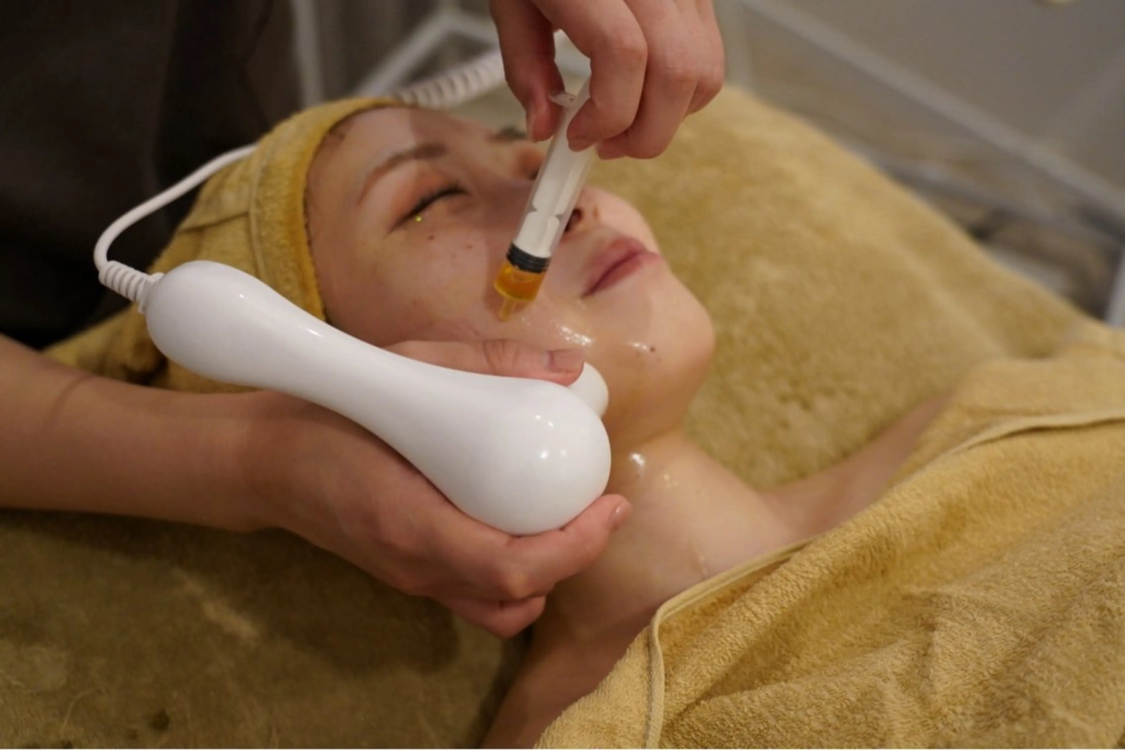 小顔/たるみ/黒ずみ除去専門サロン/SONA 大和西大寺店所属・【小顔専門看護師 サロンSONA】のエステ・リラクイメージ