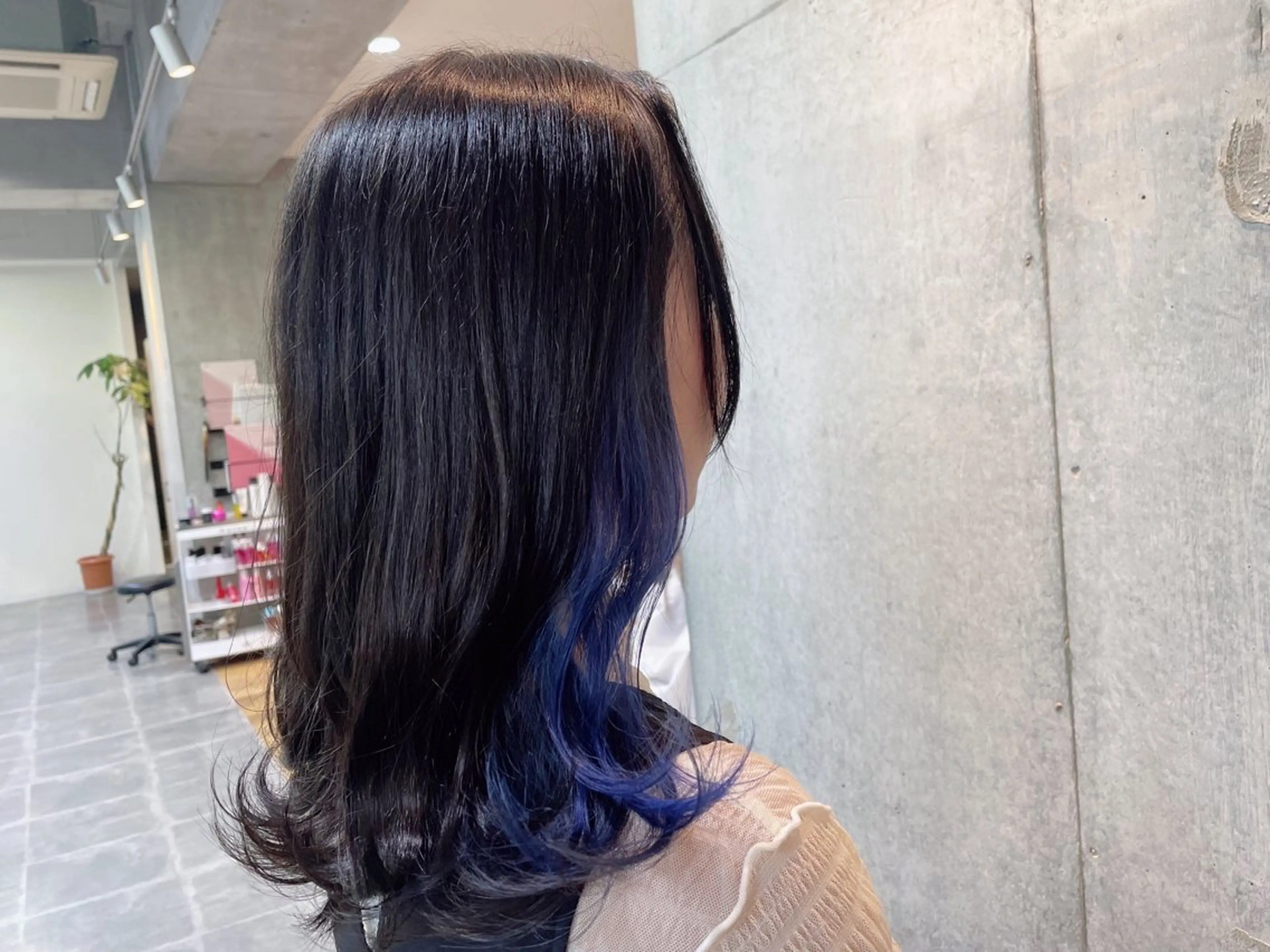 インナーイヤリングカラー+オージュア4ステップトリートメントの写真