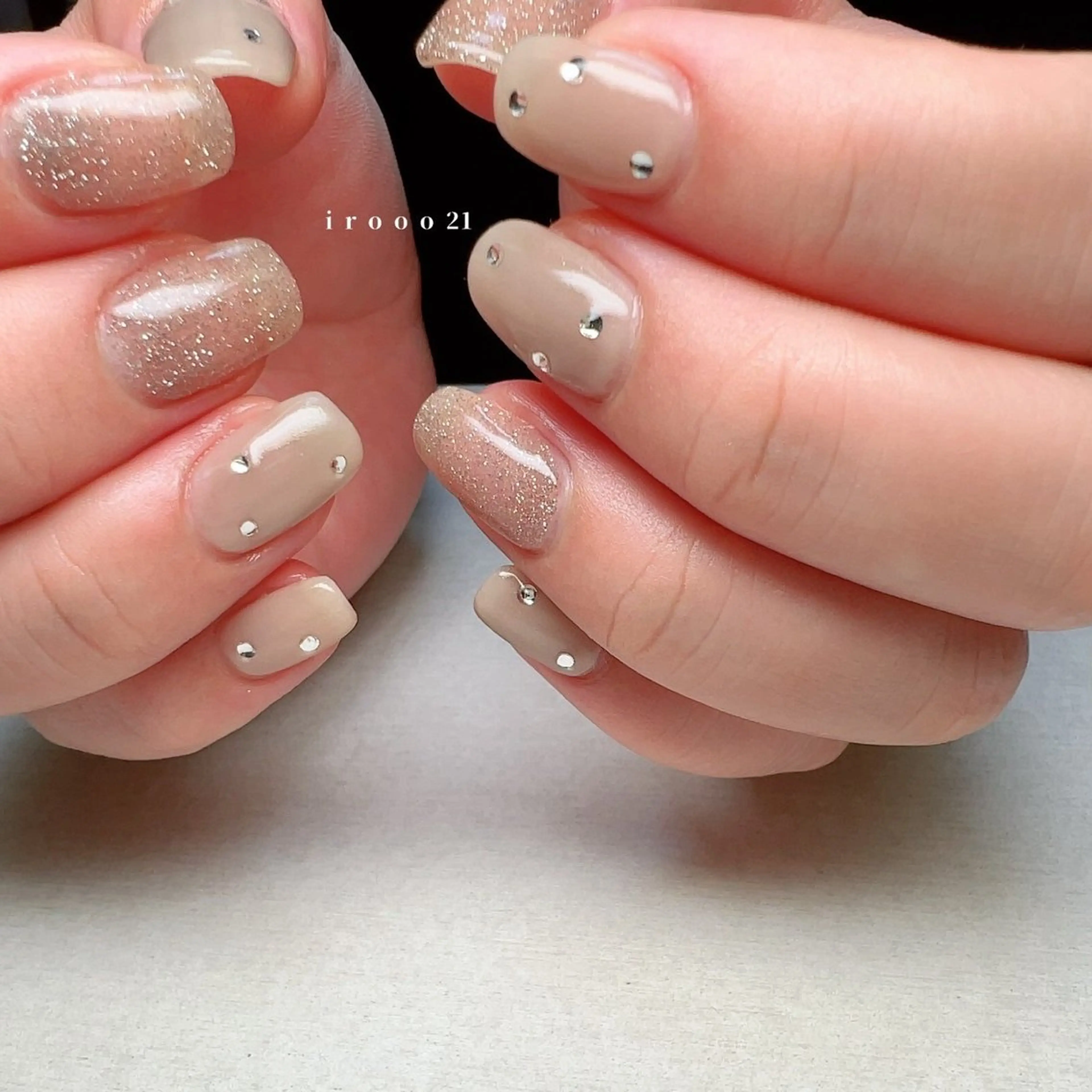 ネイル フラッシュネイル マグネットネイル irooo 21のネイルデザイン