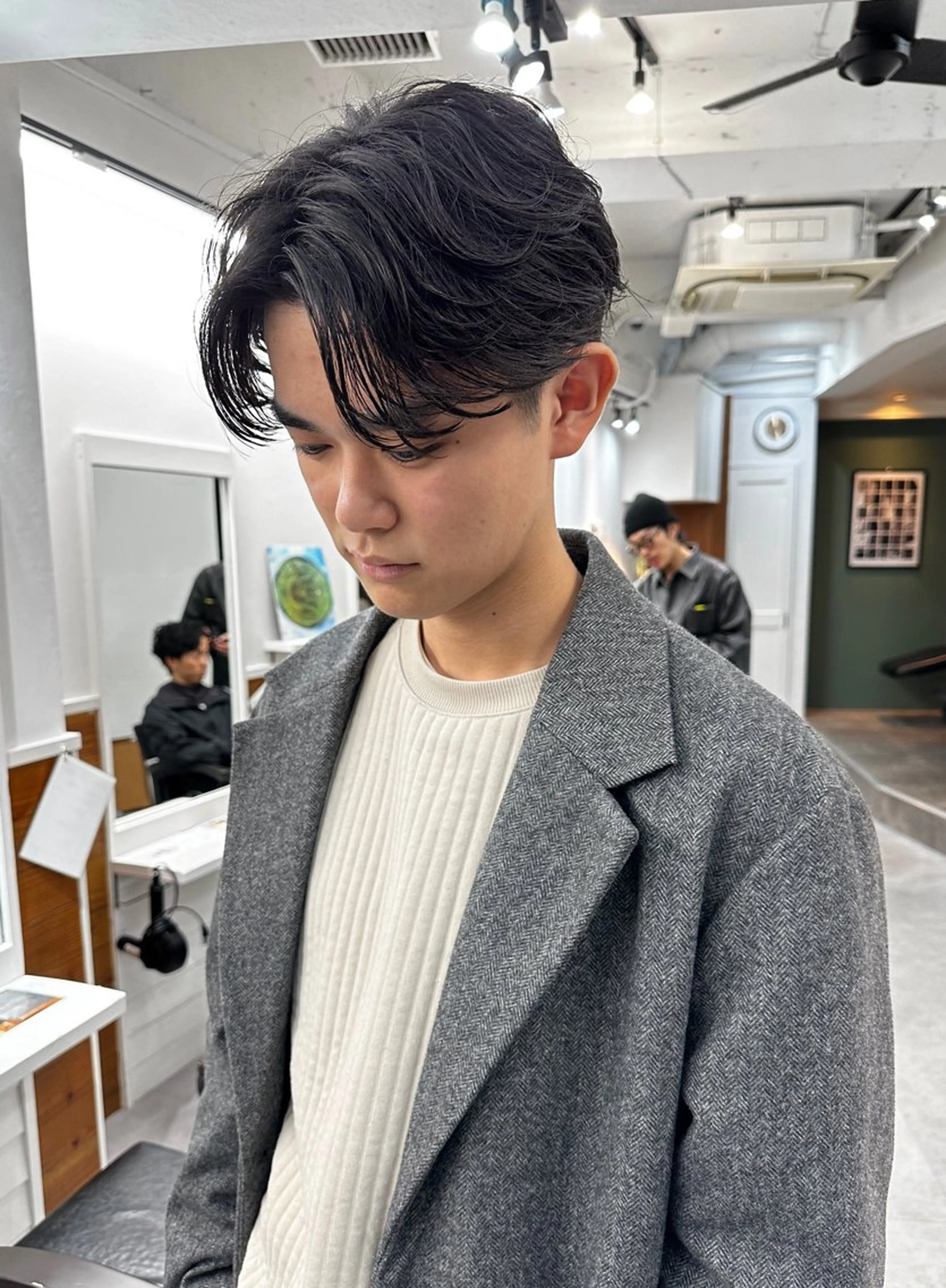 ミディアム パーマ メンズ カット パーマ グランジヘア 無造作ヘアHYUGAのヘアスタイル