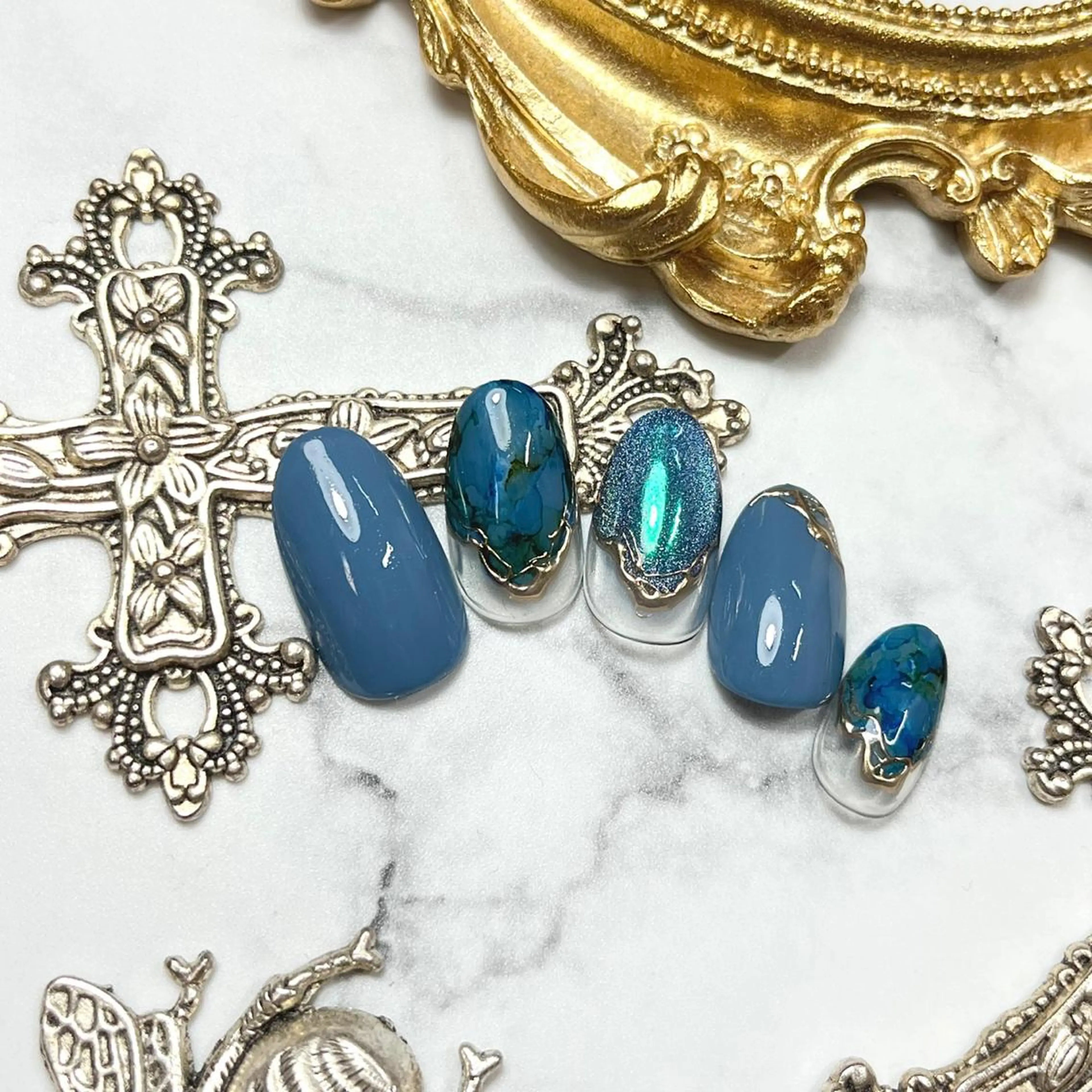 ネイル アートネイル オーロラネイル ブルー ジェルネイル 氷ネイル・うるうるネイル ハンドネイル NAIL NOWのネイルデザイン