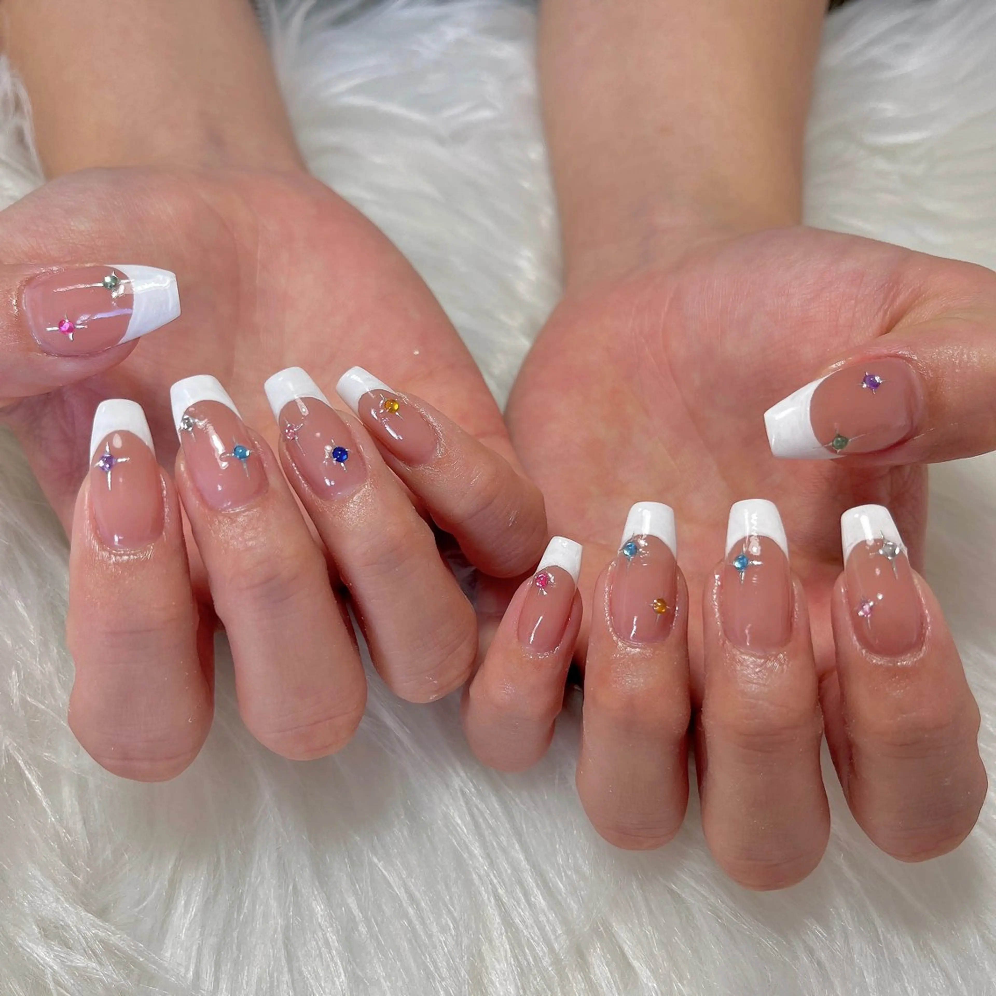 ネイル 小林 莉奈のネイルデザイン