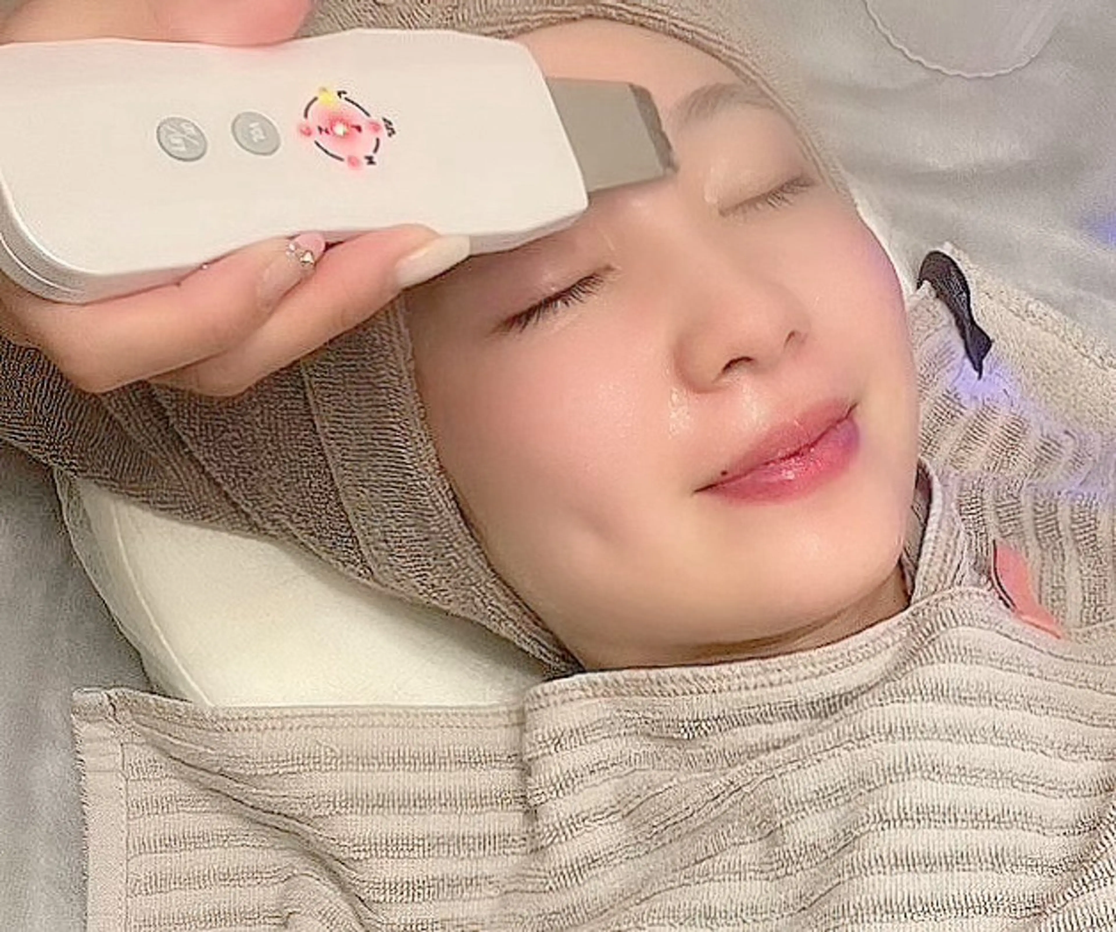 毛穴洗浄ハイドラフェイシャルの写真