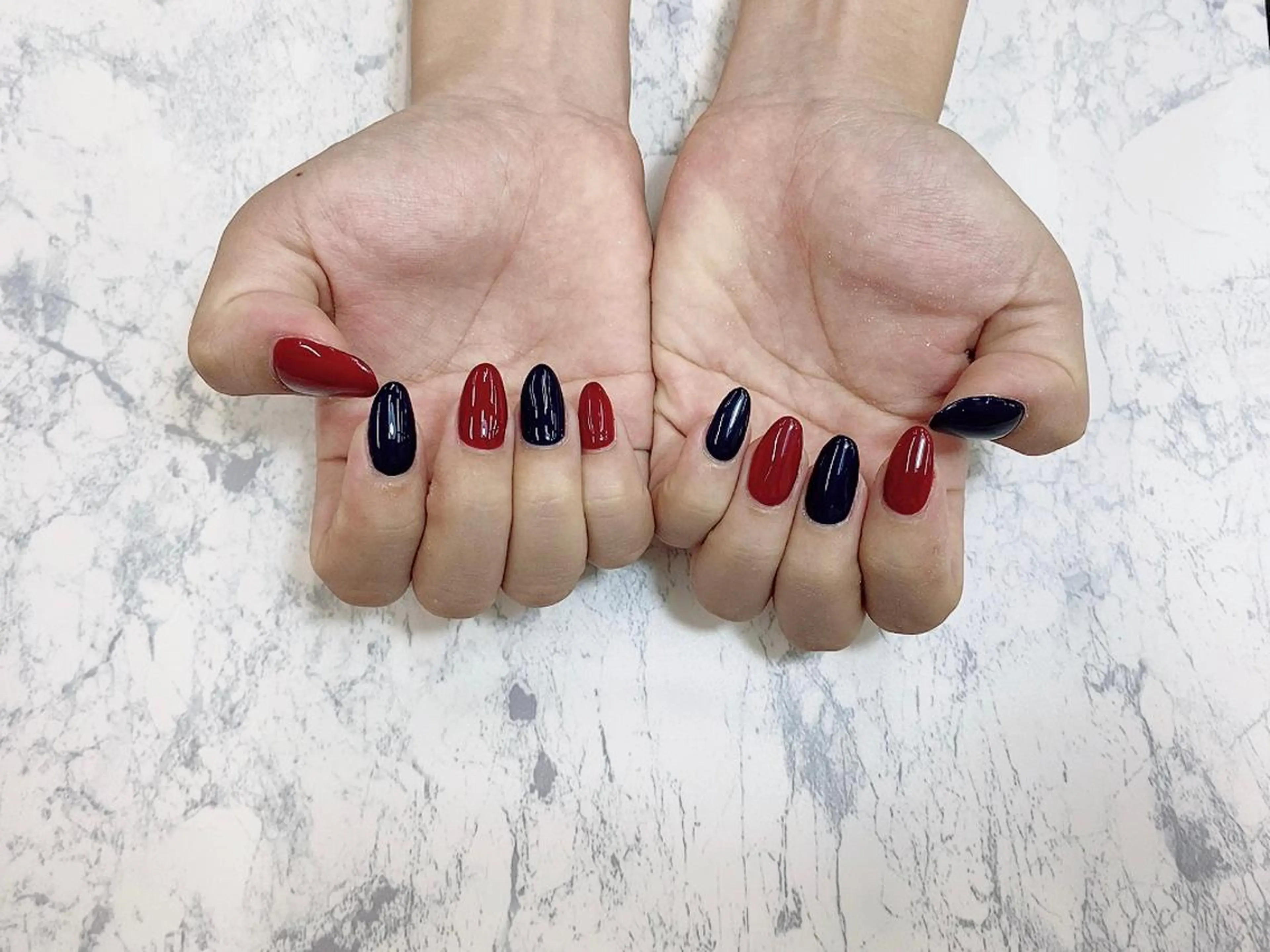 ネイル マックスケリー梅田店所属・佐橋 友美のネイルデザイン