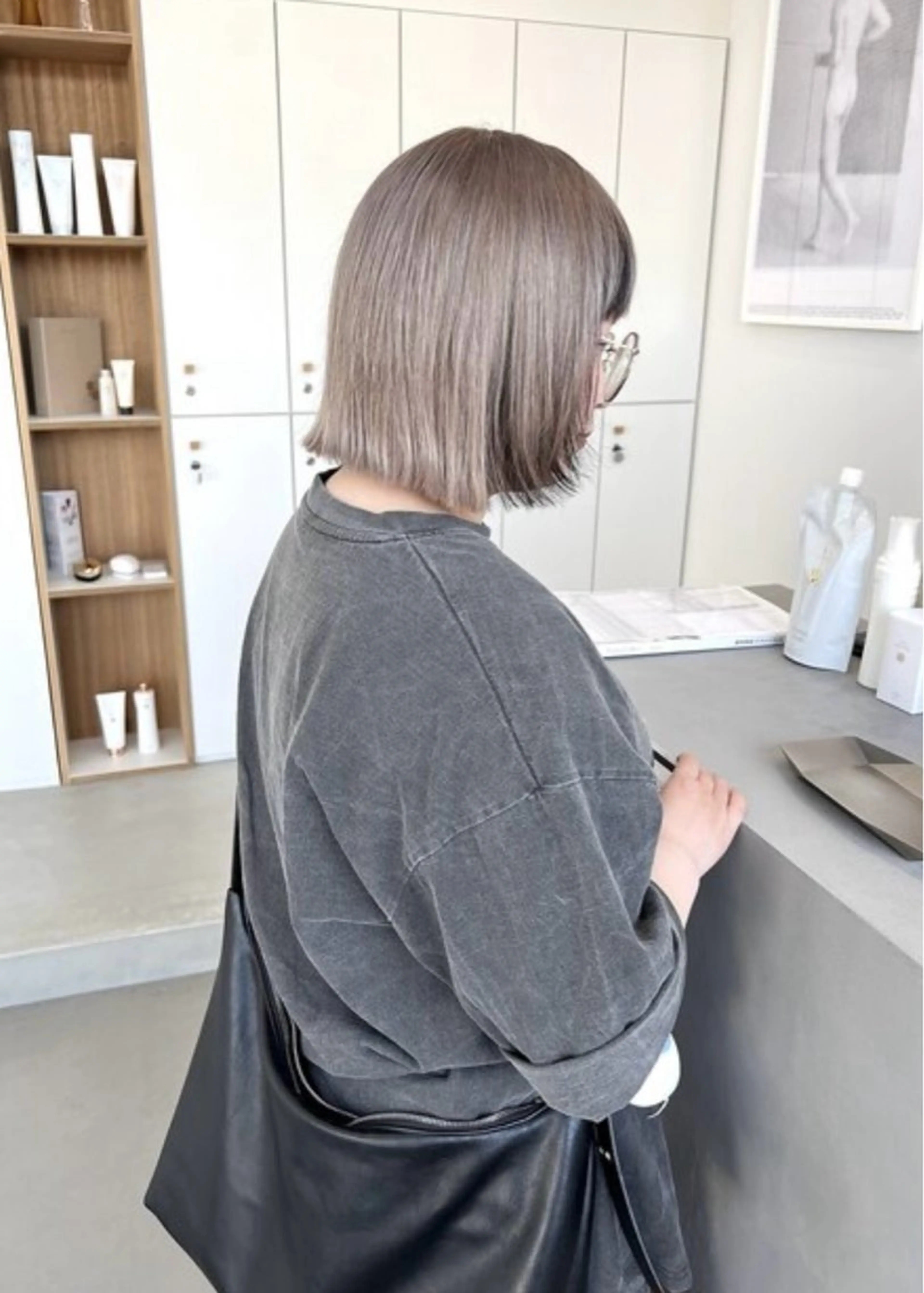 ミディアム カラー 🎨ハイトーン/ デザインカラー 内藤のヘアスタイル