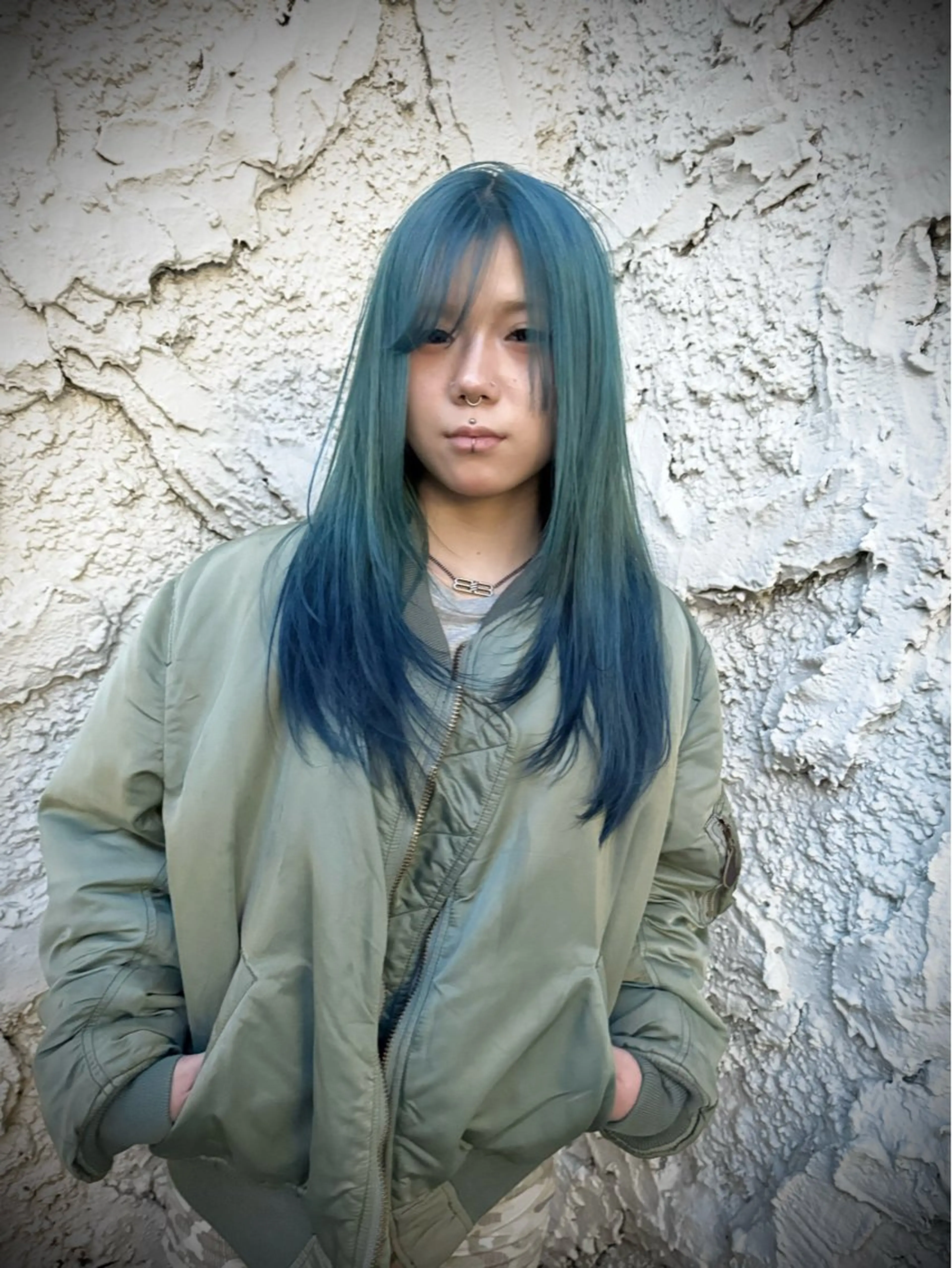 ロング カラー カット ヘアカラー トリートメント デザインカラー⭐︎★ 🐆hyo🐆のヘアスタイル