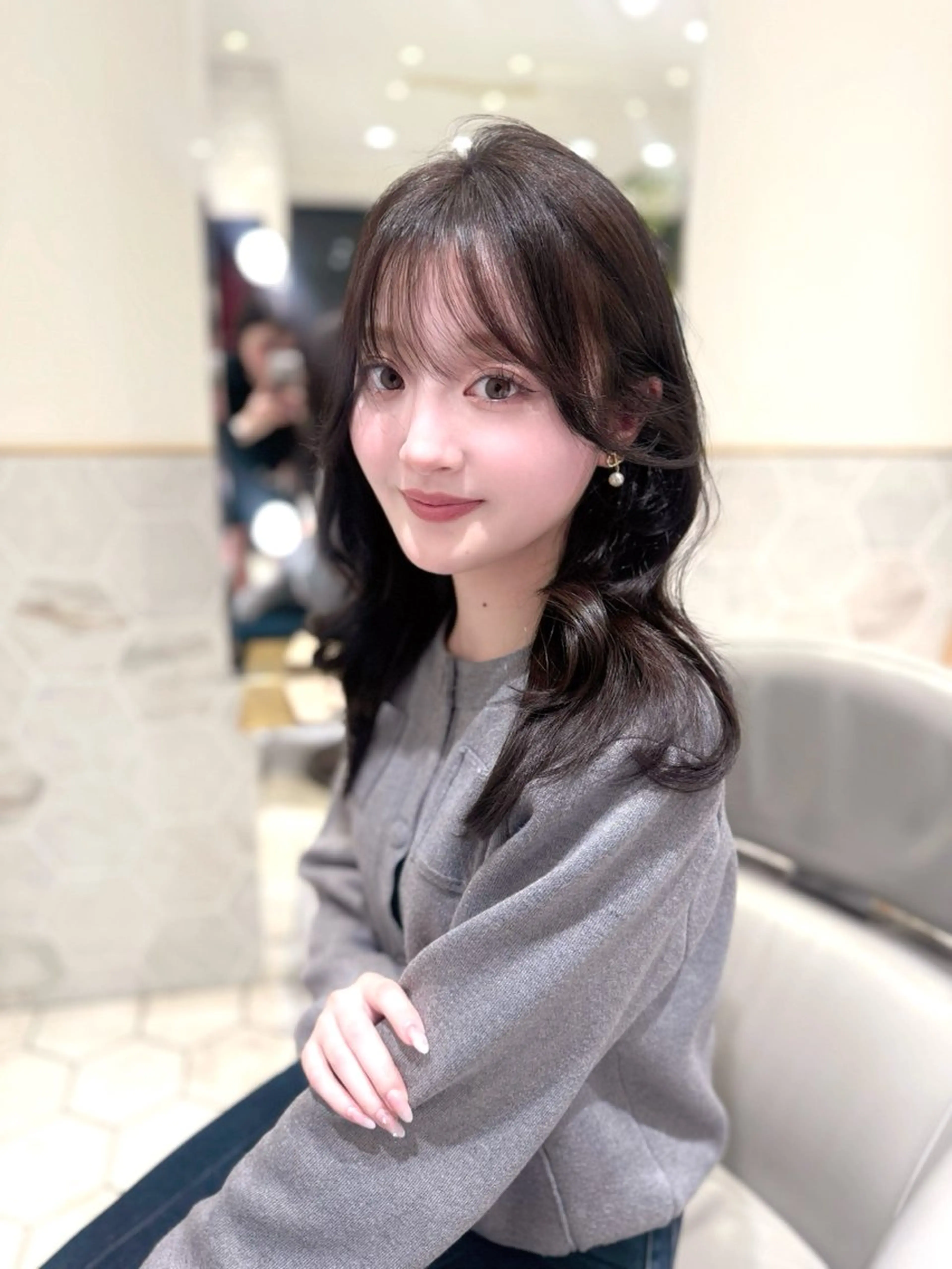 ロング カラー ベージュカラー オリーブベージュ costes 今井芽依のヘアスタイル