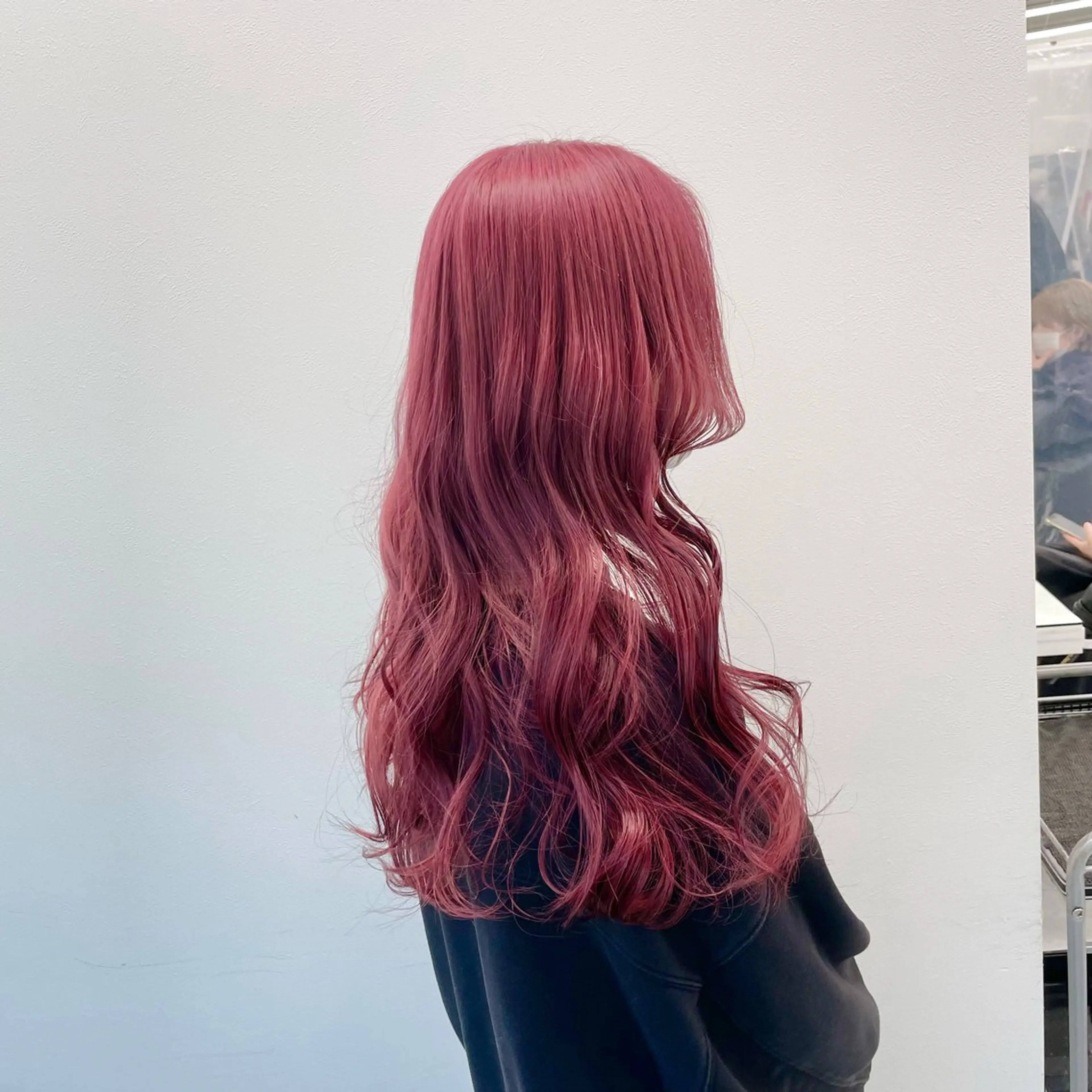 セミロング ヘアカラー 🤍💕ブリーチカラ ーAyaka💕🤍のヘアスタイル