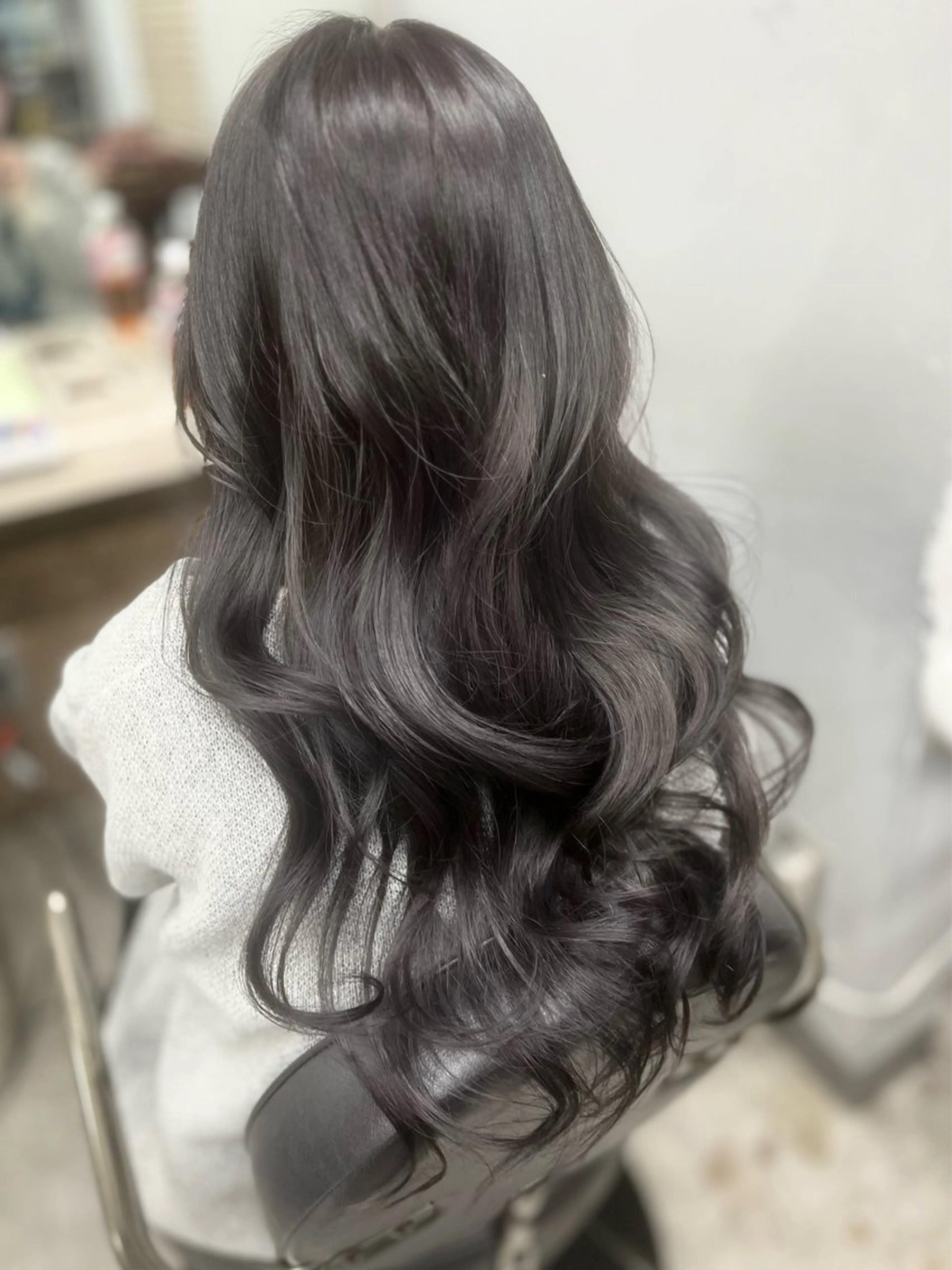 ロング カラー カット ヘアカラー トリートメント 🐈‍⬛多系統🕶 tsubura🖤のヘアスタイル