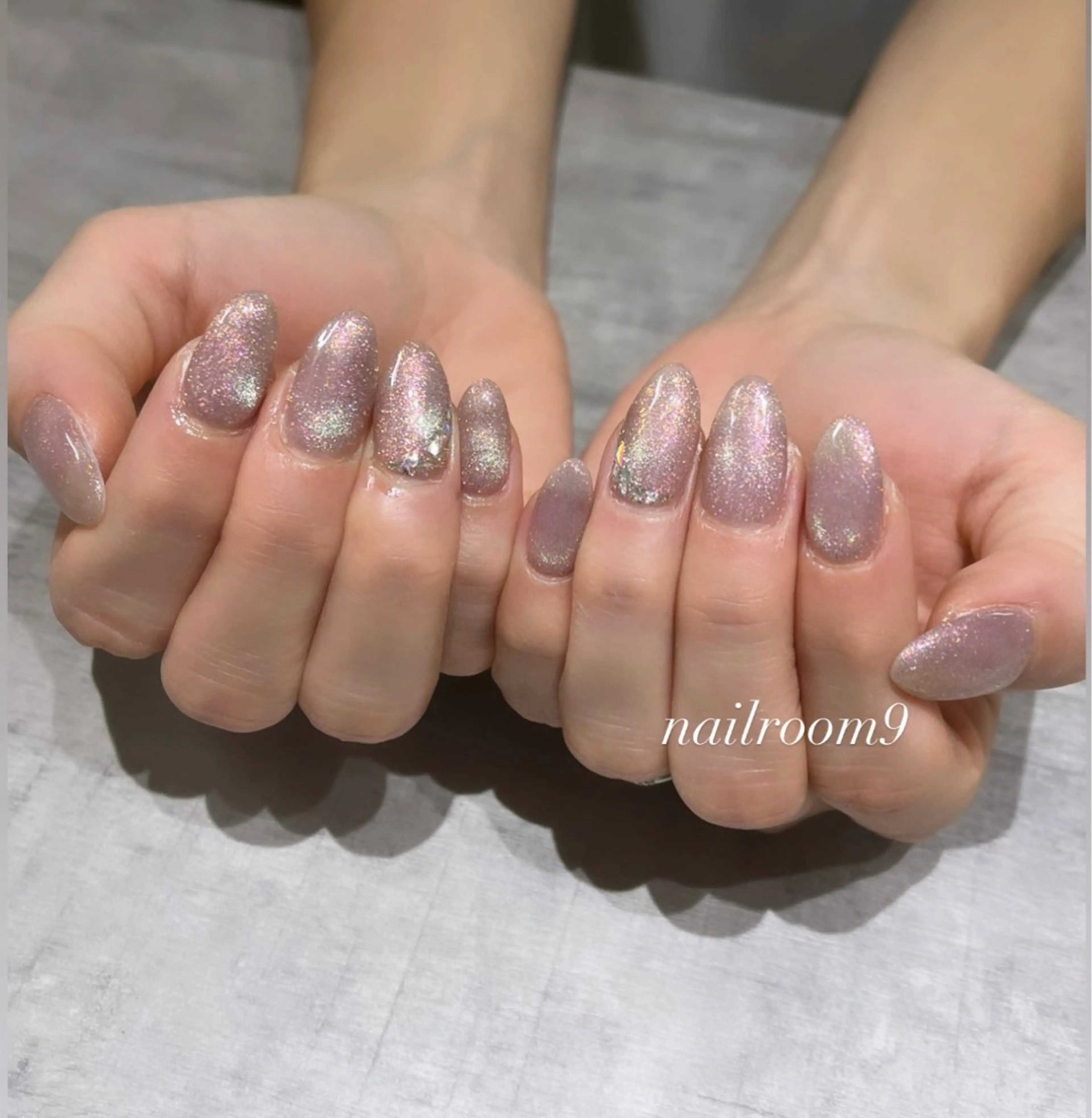 ネイル マグネットネイル nail room9 ☺︎のネイルデザイン