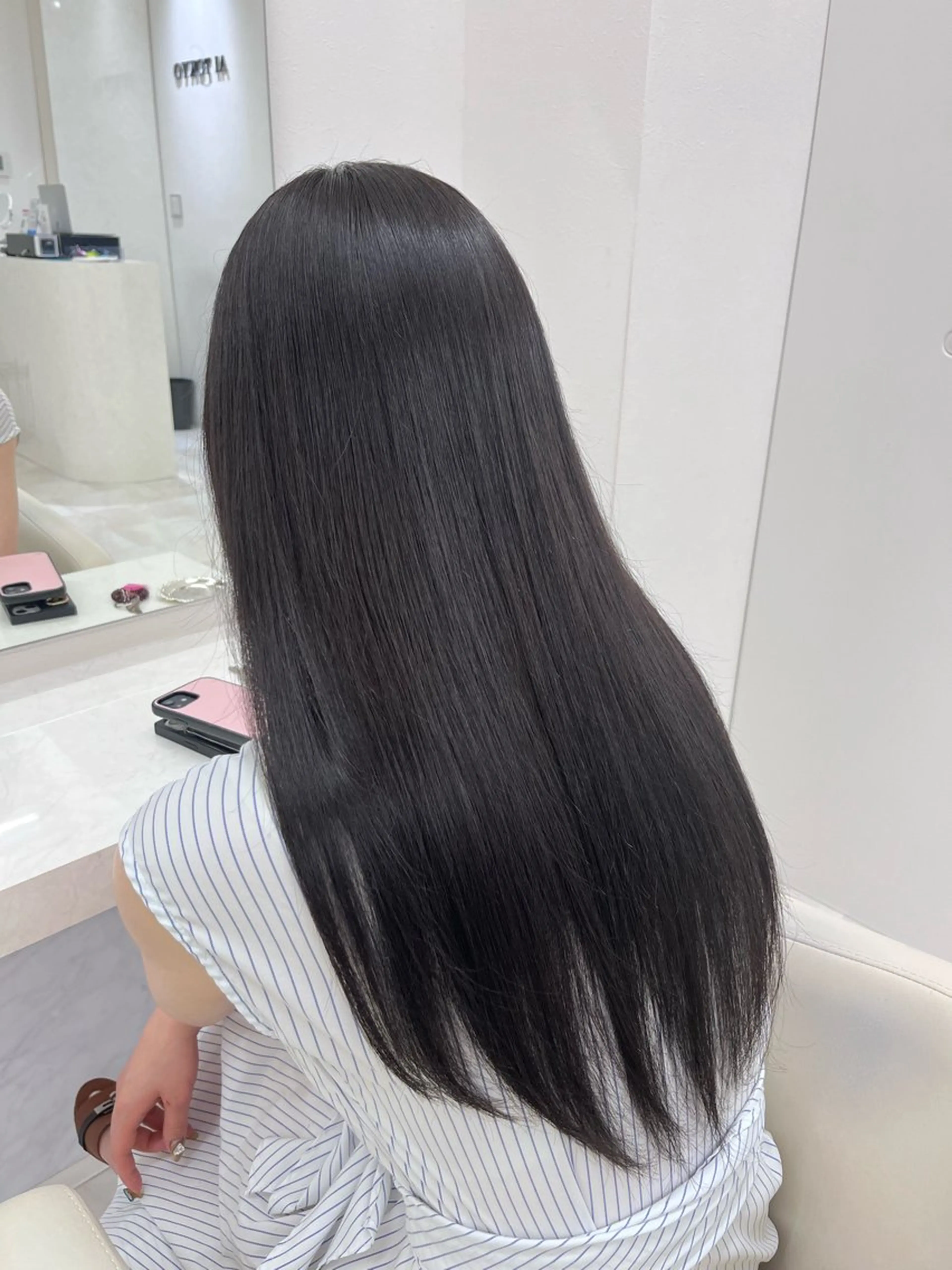 ロング Zina/タカト/ レイヤー×艶髪✨️のヘアスタイル