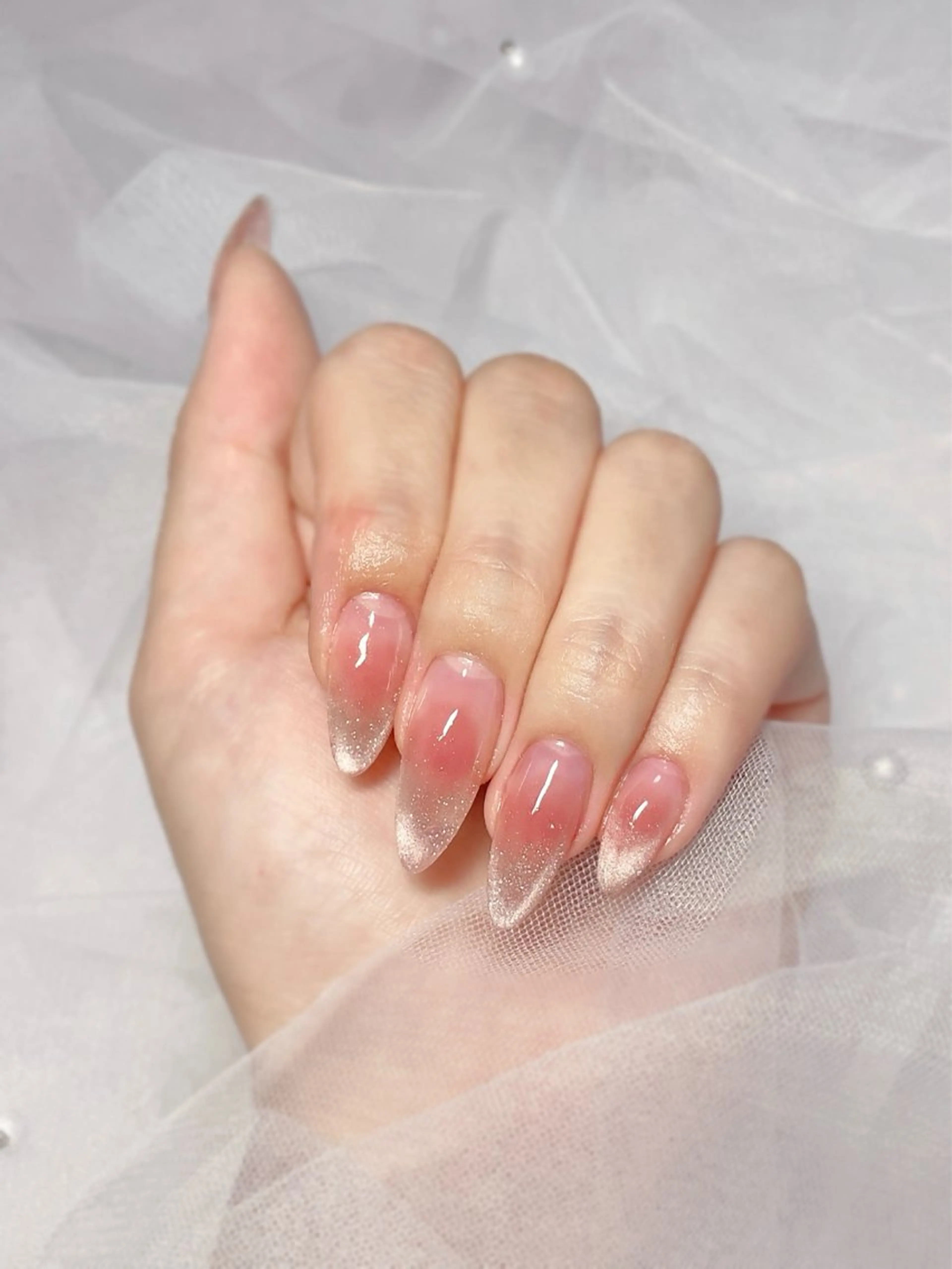 【指先が長く見える】ちゅるんチーク × キラキラマグフレンチ ¥7,700【自店/他店様オフ無料】の写真