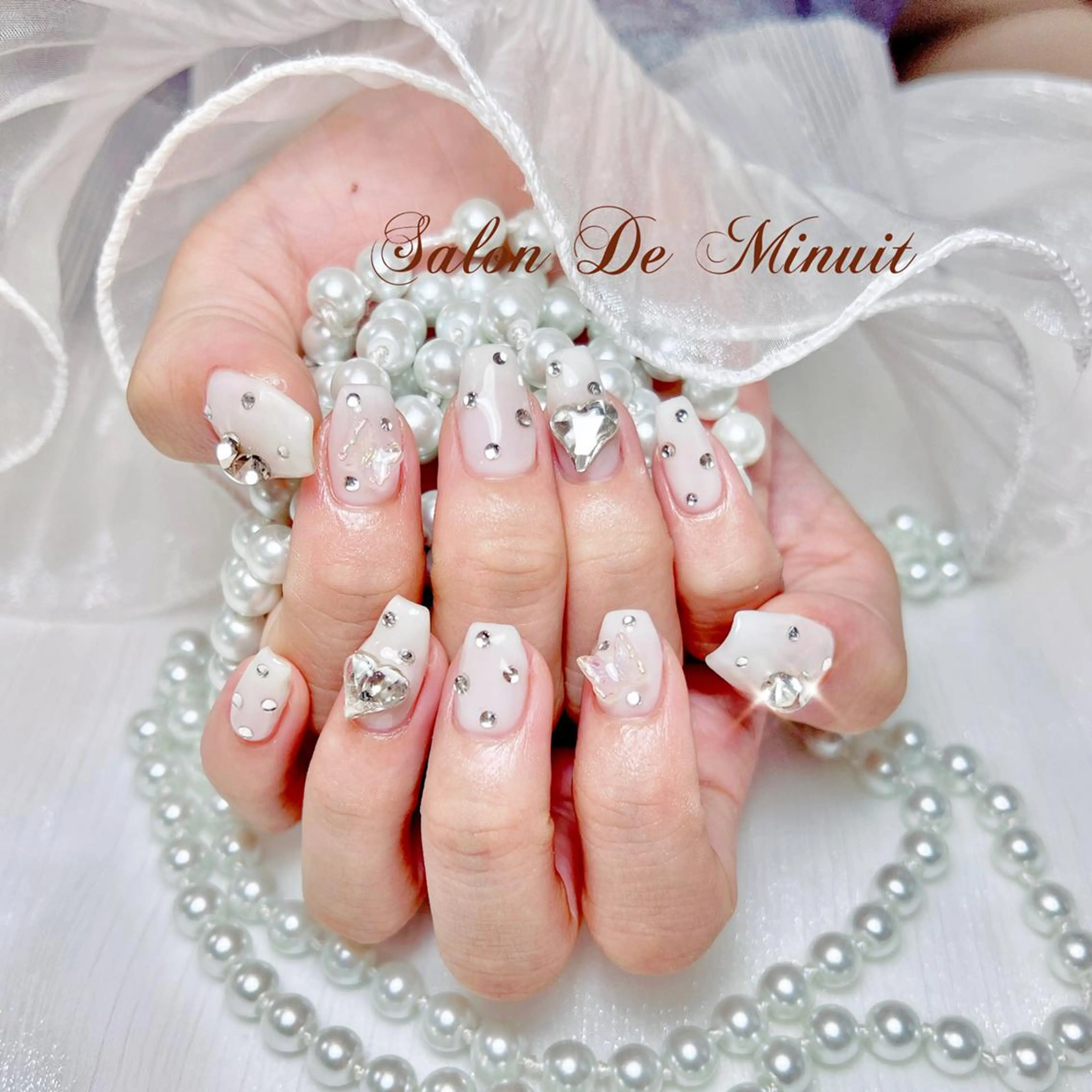 ネイル ハンドネイル ハンドケア Momo 🤍のネイルデザイン