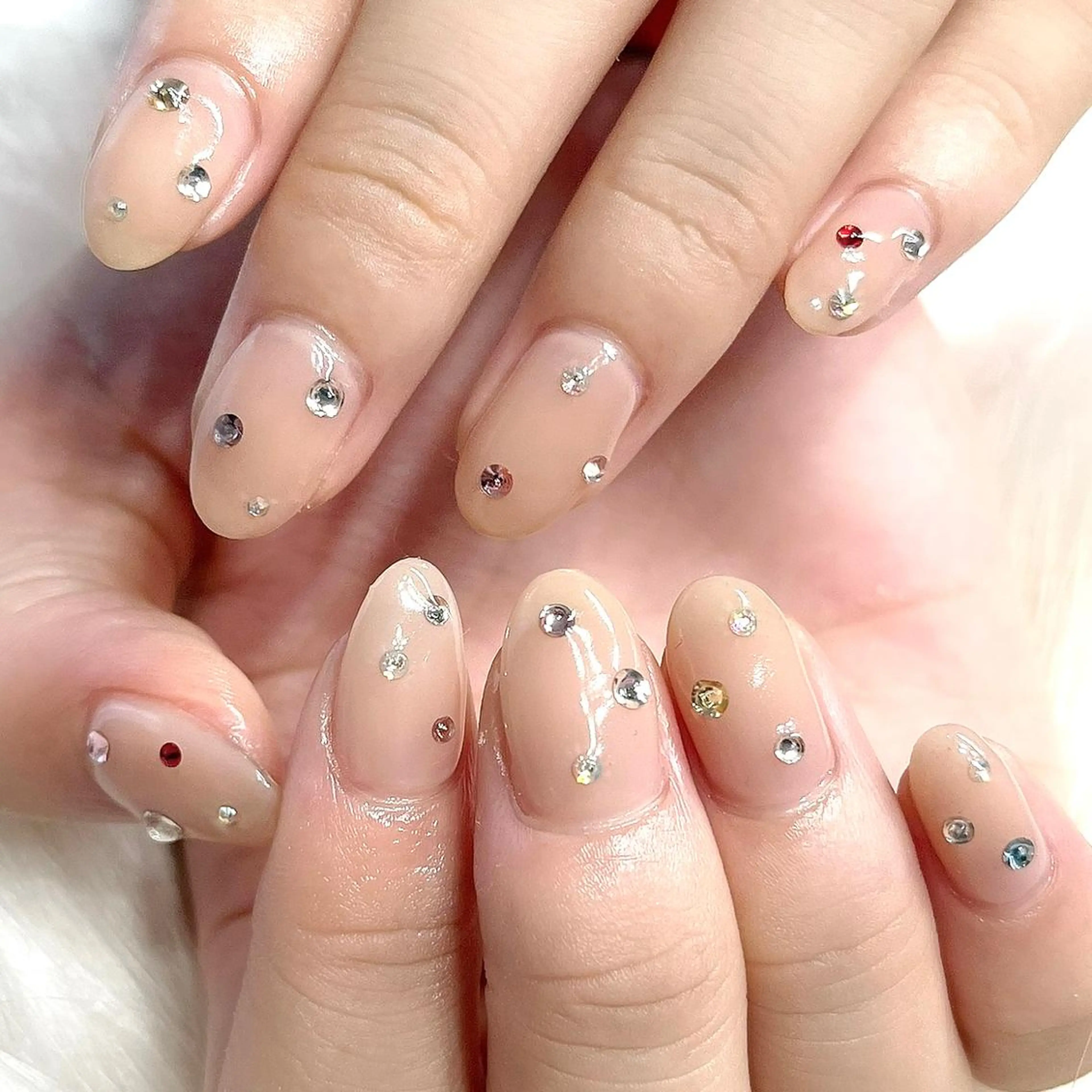 ネイル ストーンネイル Nail&eyelash Momo所属・Nail Salon Momoのネイルデザイン