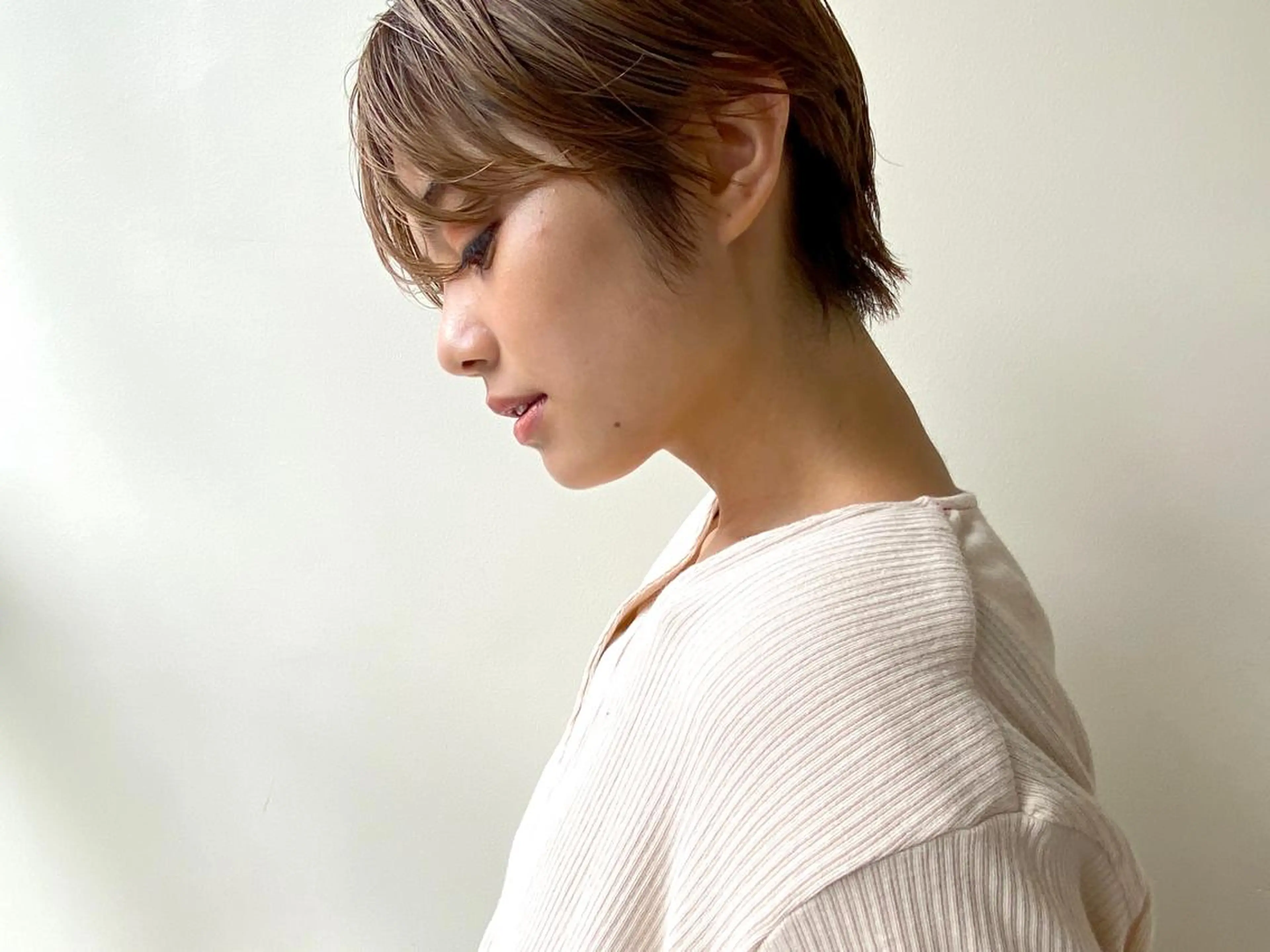 ショート カラー レイヤー／似合わせ TAKUYAのヘアスタイル