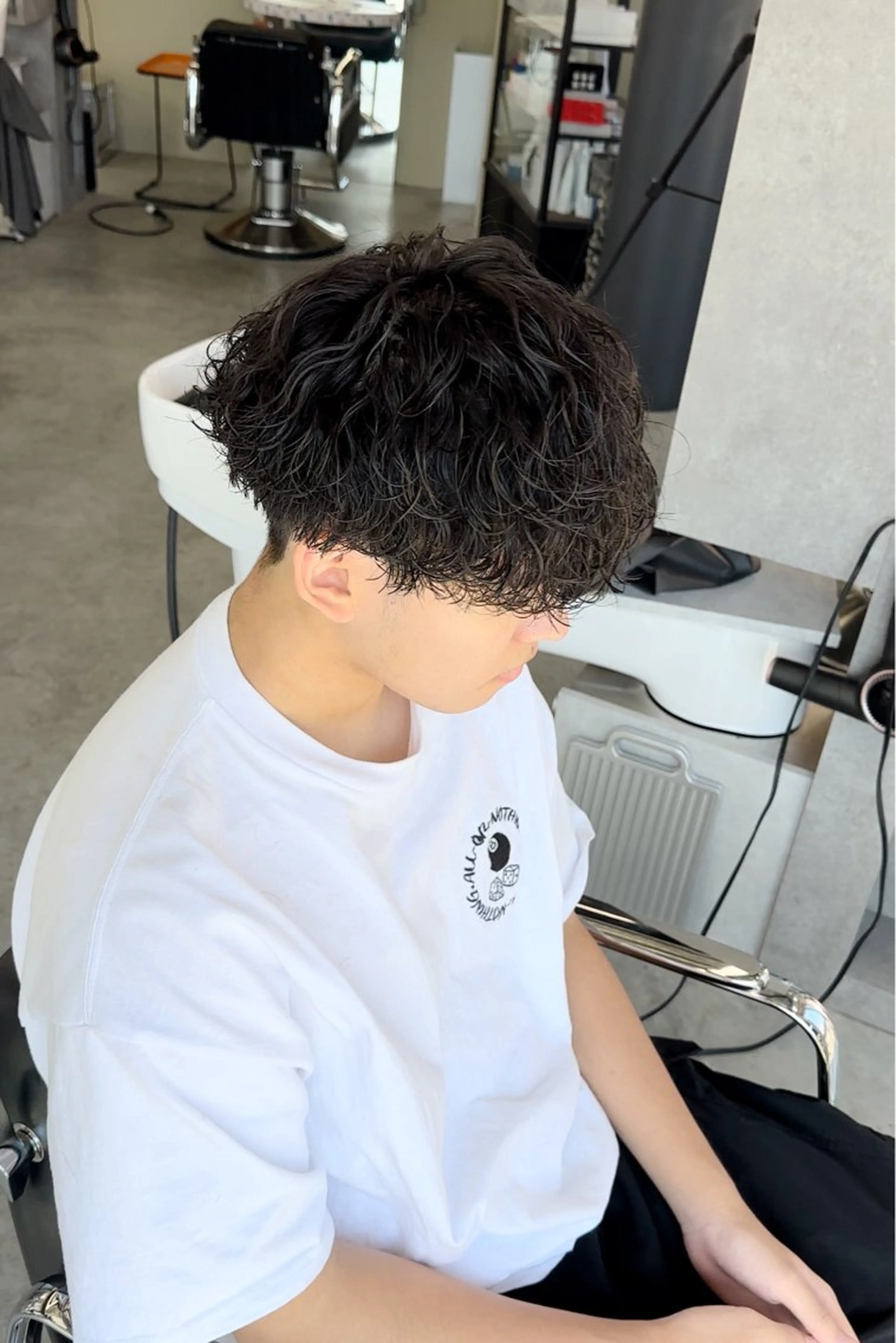 メンズ メンズパーマ 波巻きパーマ 渡辺 良城のヘアスタイル