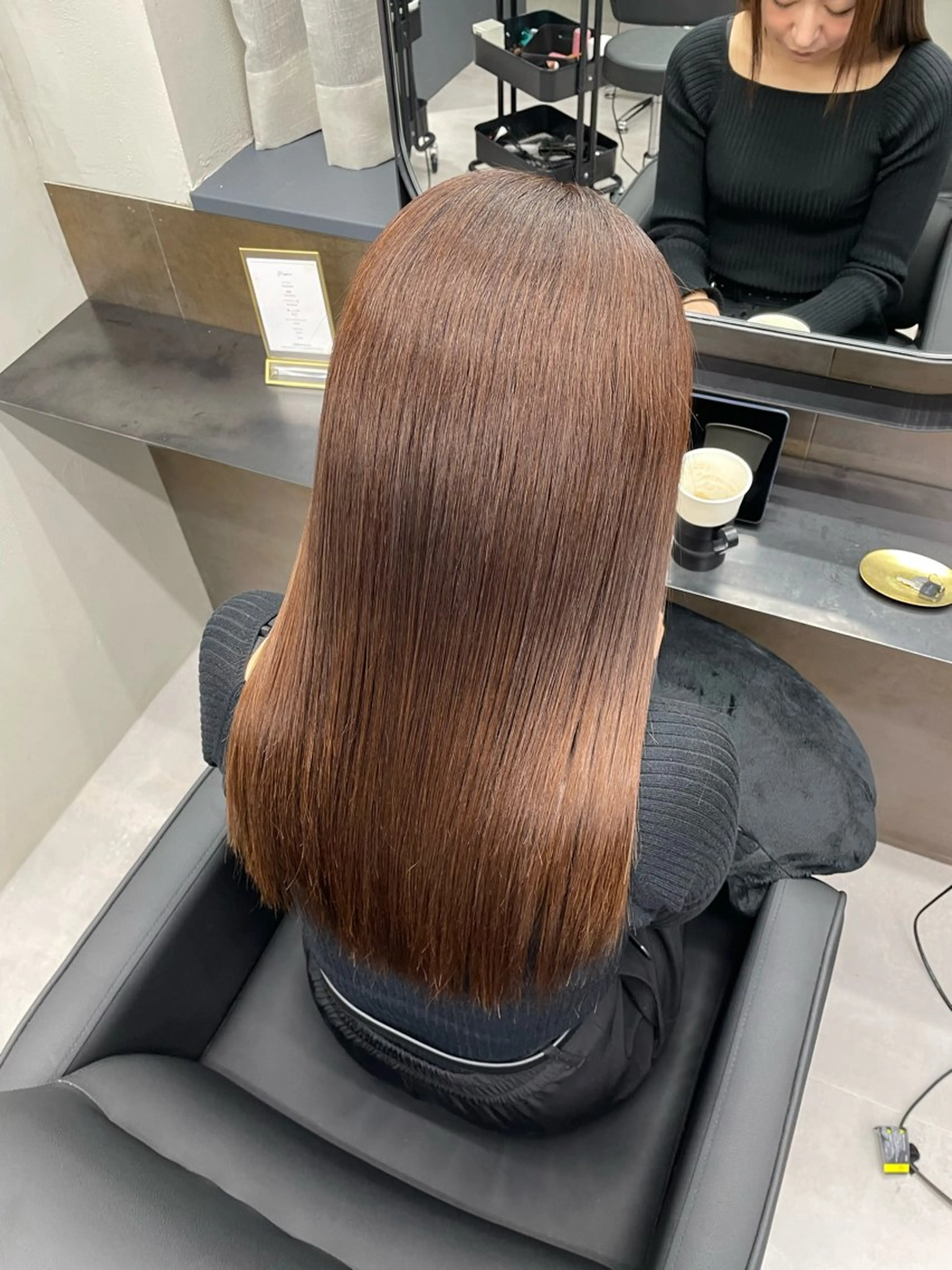 セミロング 半個室サロンyoures hair 髪質改善トリートメント東新宿店所属・榊原竜弥 髪質改善/美髪作りのヘアスタイル