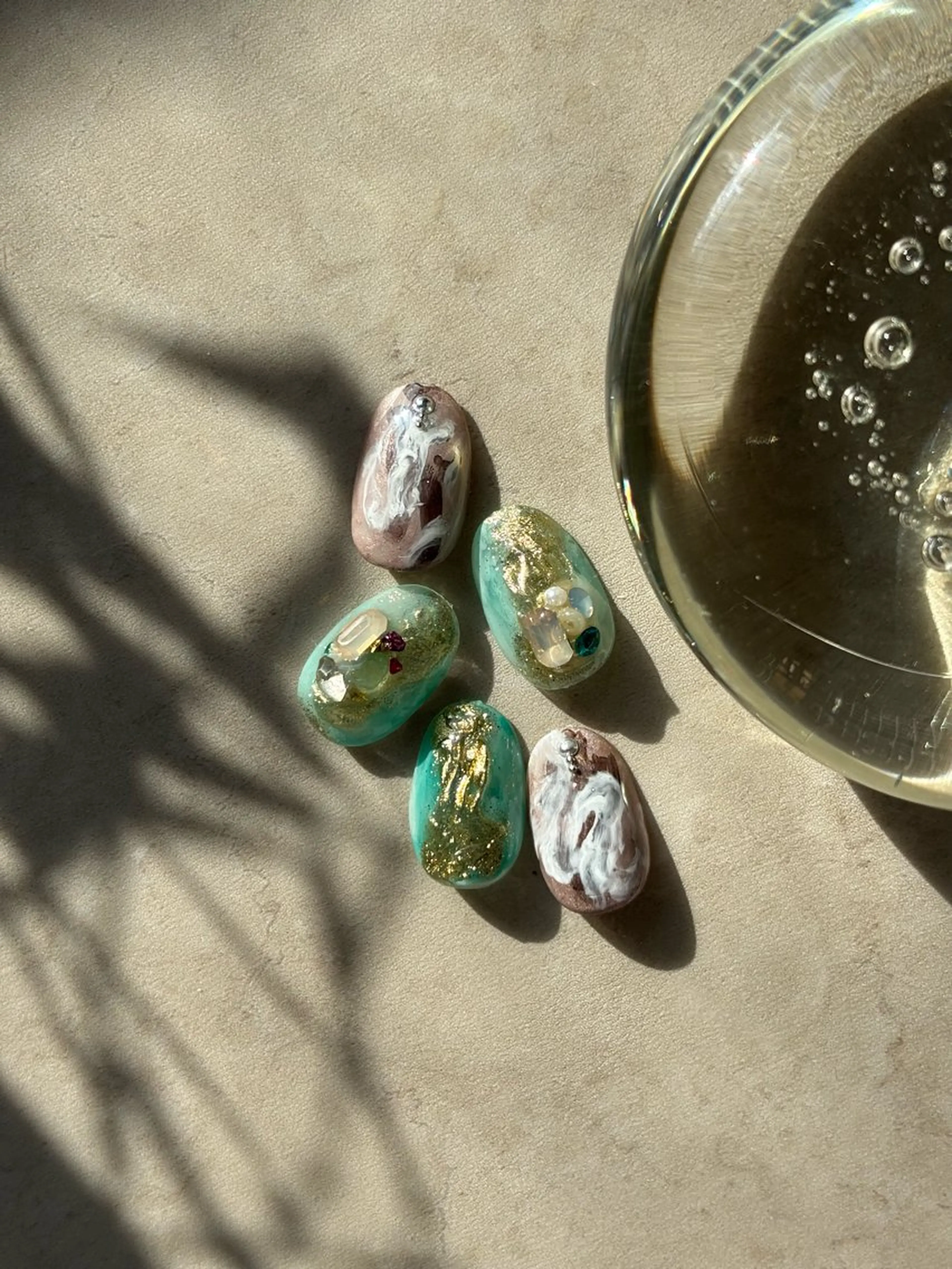 ネイル ニュアンスネイル 春ネイル ネイルアトリエ プラスメリーのネイルデザイン