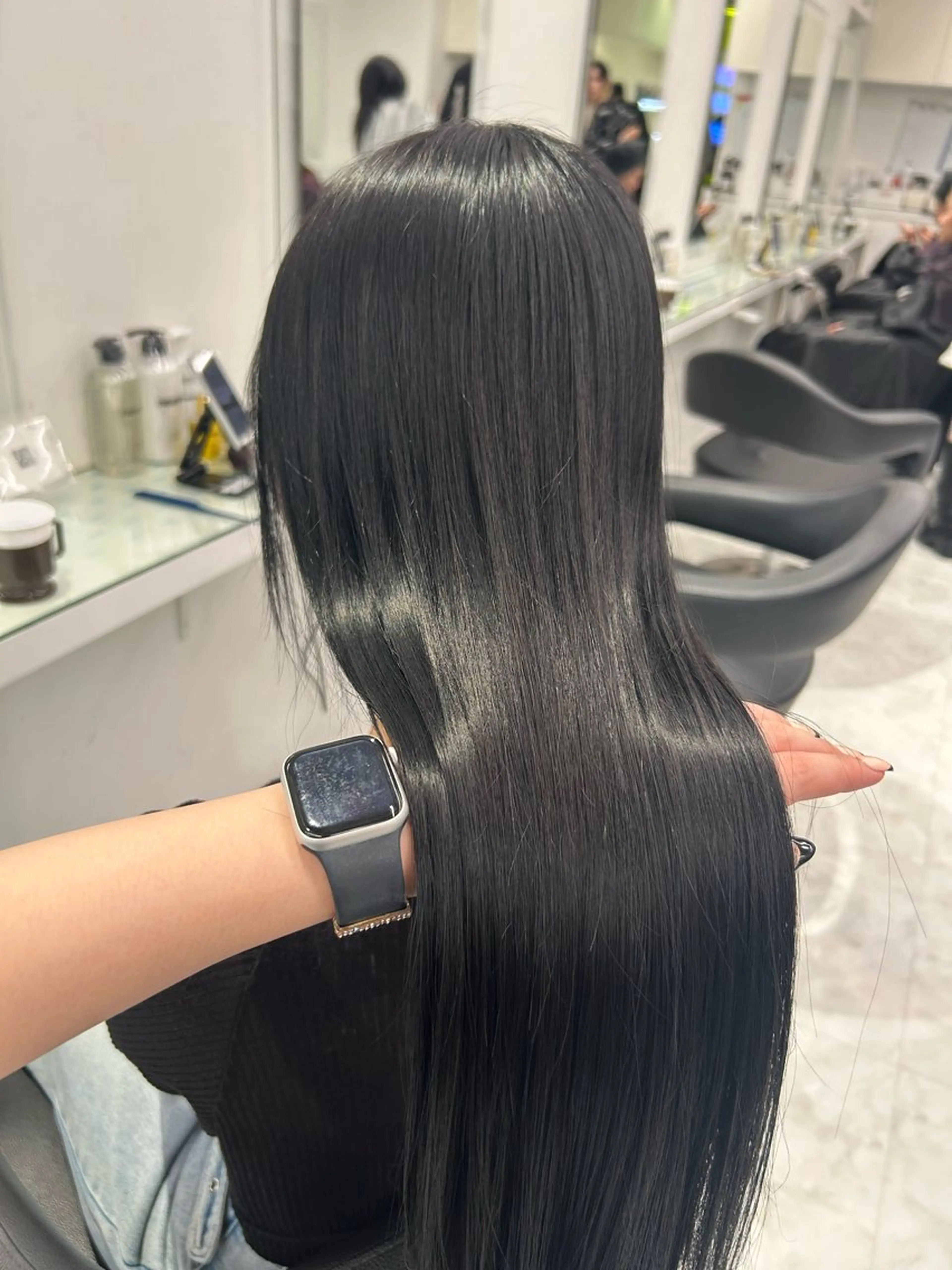 セミロング 🤍大人っぽ韓国暗髪 🤍Asuka🤍のヘアスタイル