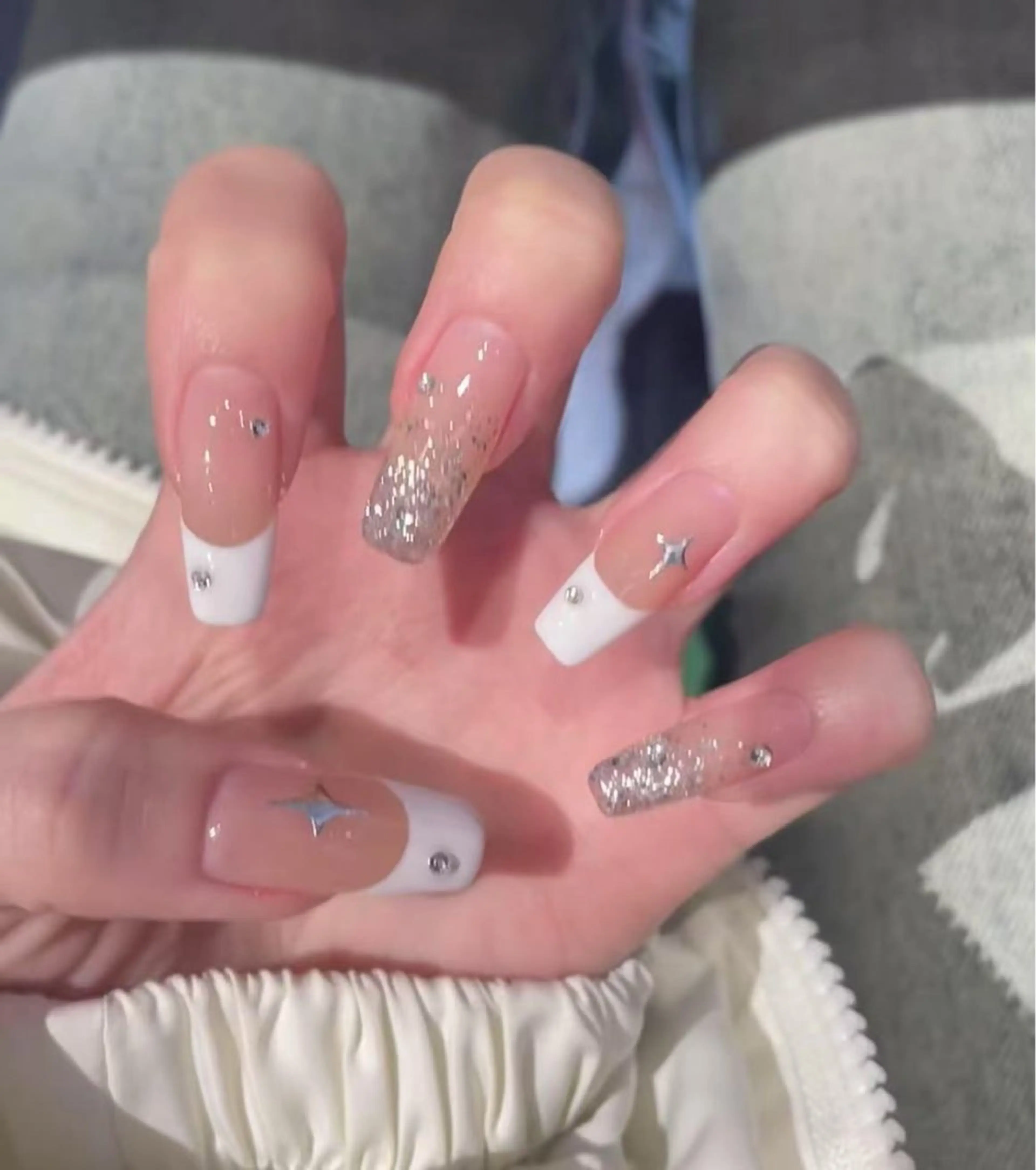 🎀🉐チッブ長さ出し+パツ２個🎀🉐フレンチの写真