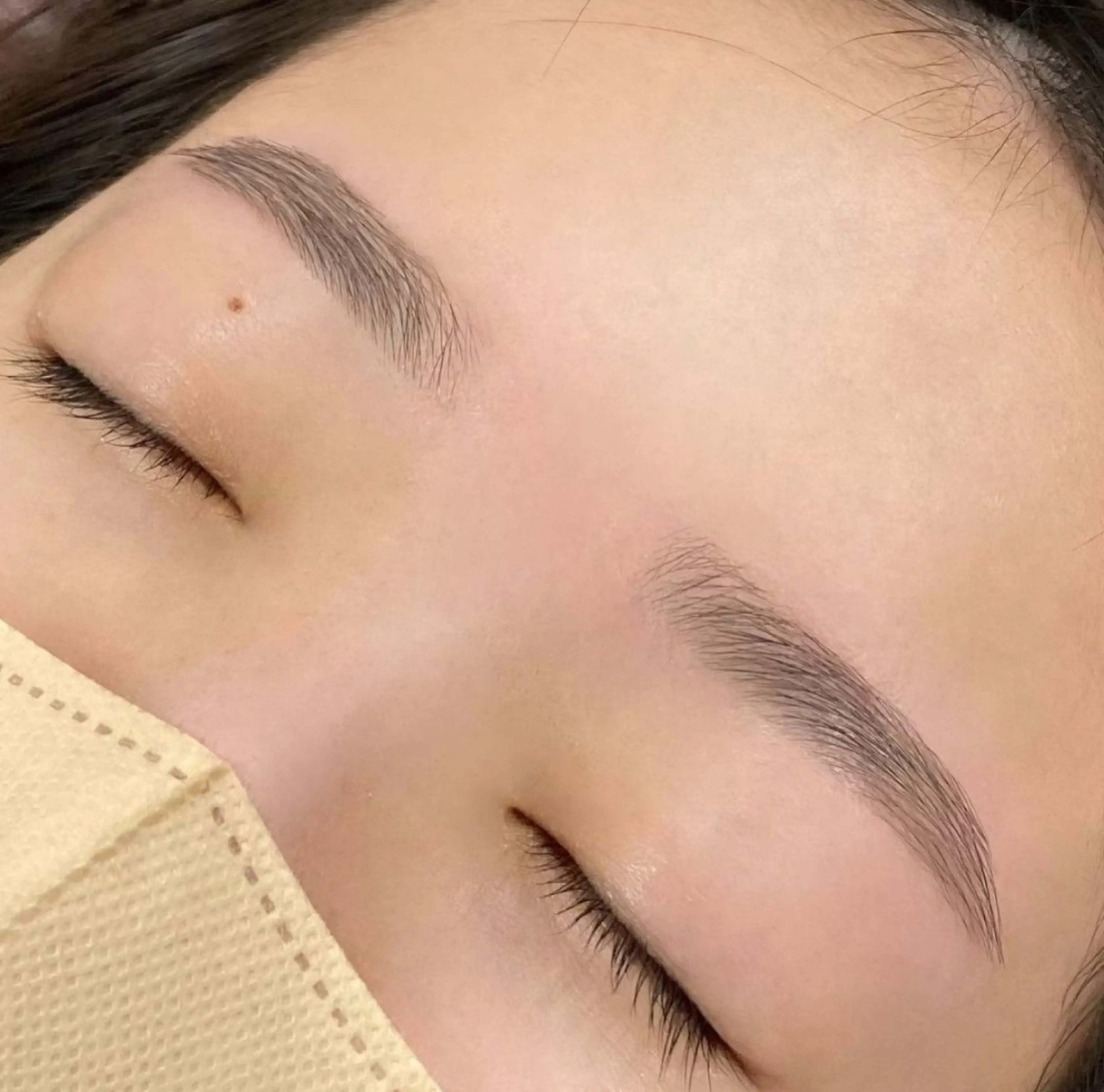 【平日学割U24限定🍀】アイブロウWAX+間引き(毛量調整) ✨¥2800の写真