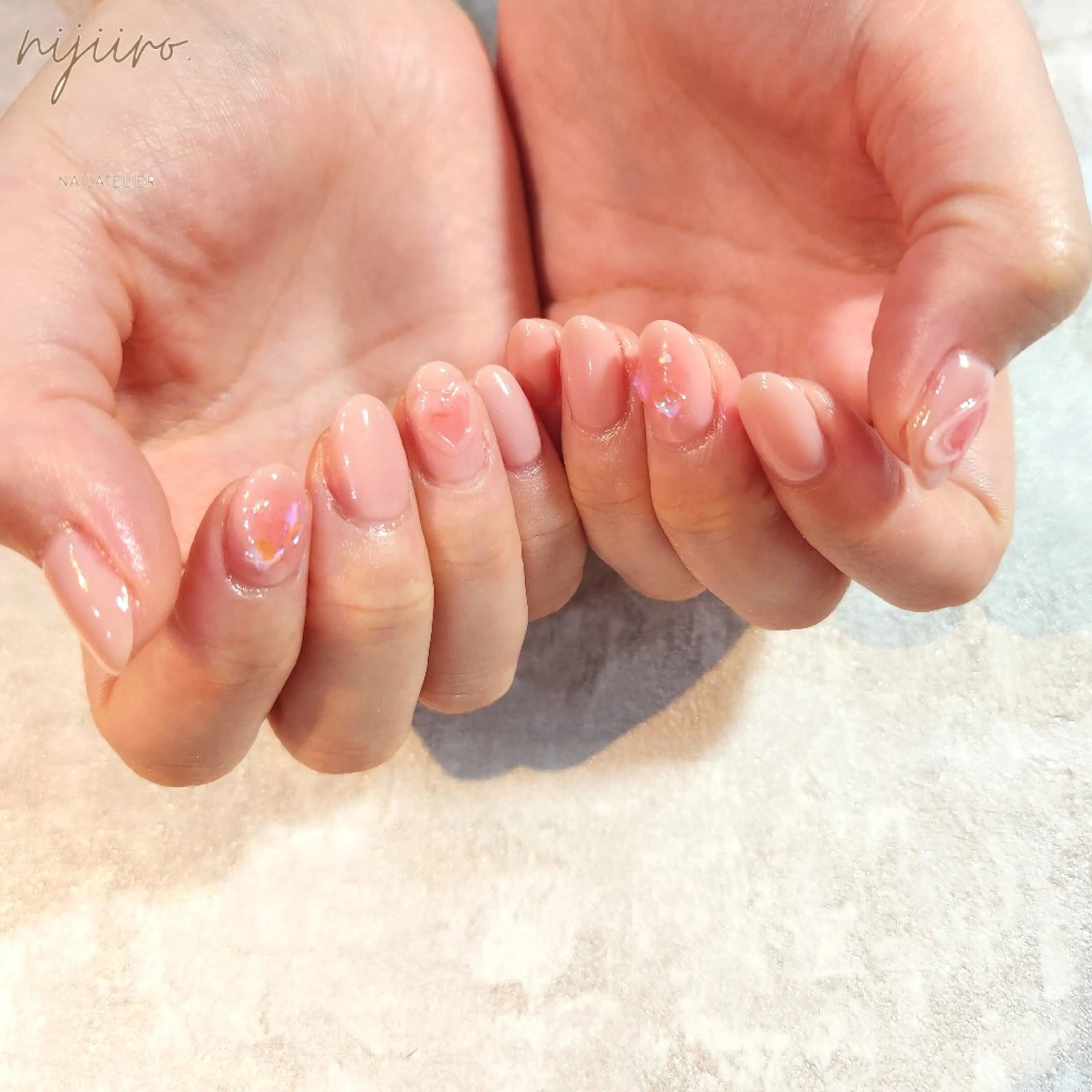ネイル ハンドネイル nailatelier nijiiro.所属・nijiiro🌈 サトウのネイルデザイン