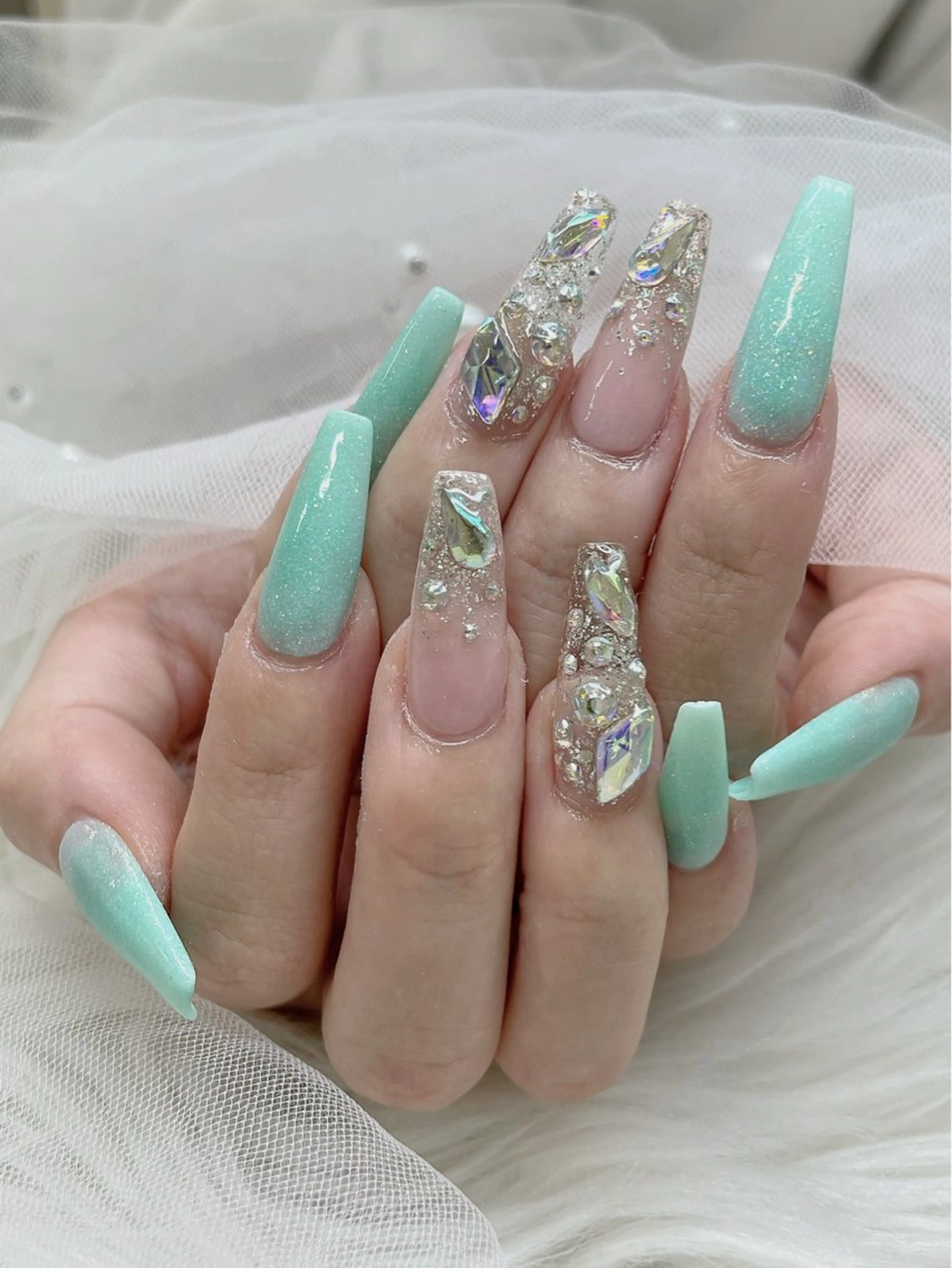 ネイル 春ネイル ハンドネイル 南田 千絵のネイルデザイン