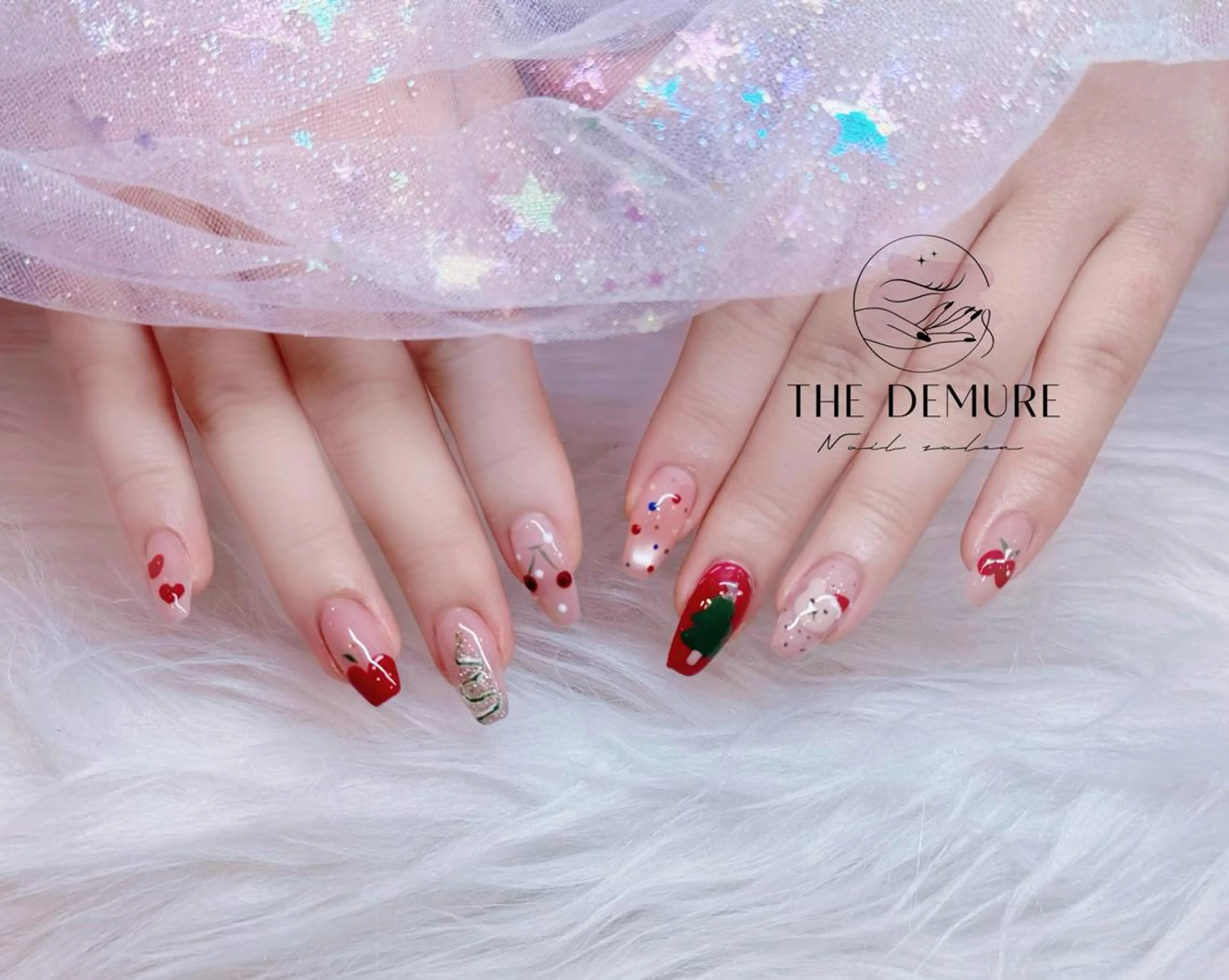 ネイル アートネイル 韓国ネイル マグネットネイル オフィスネイル スカルプネイル ハンドネイル ハンドケア NailDemure 【銀座店】のネイルデザイン