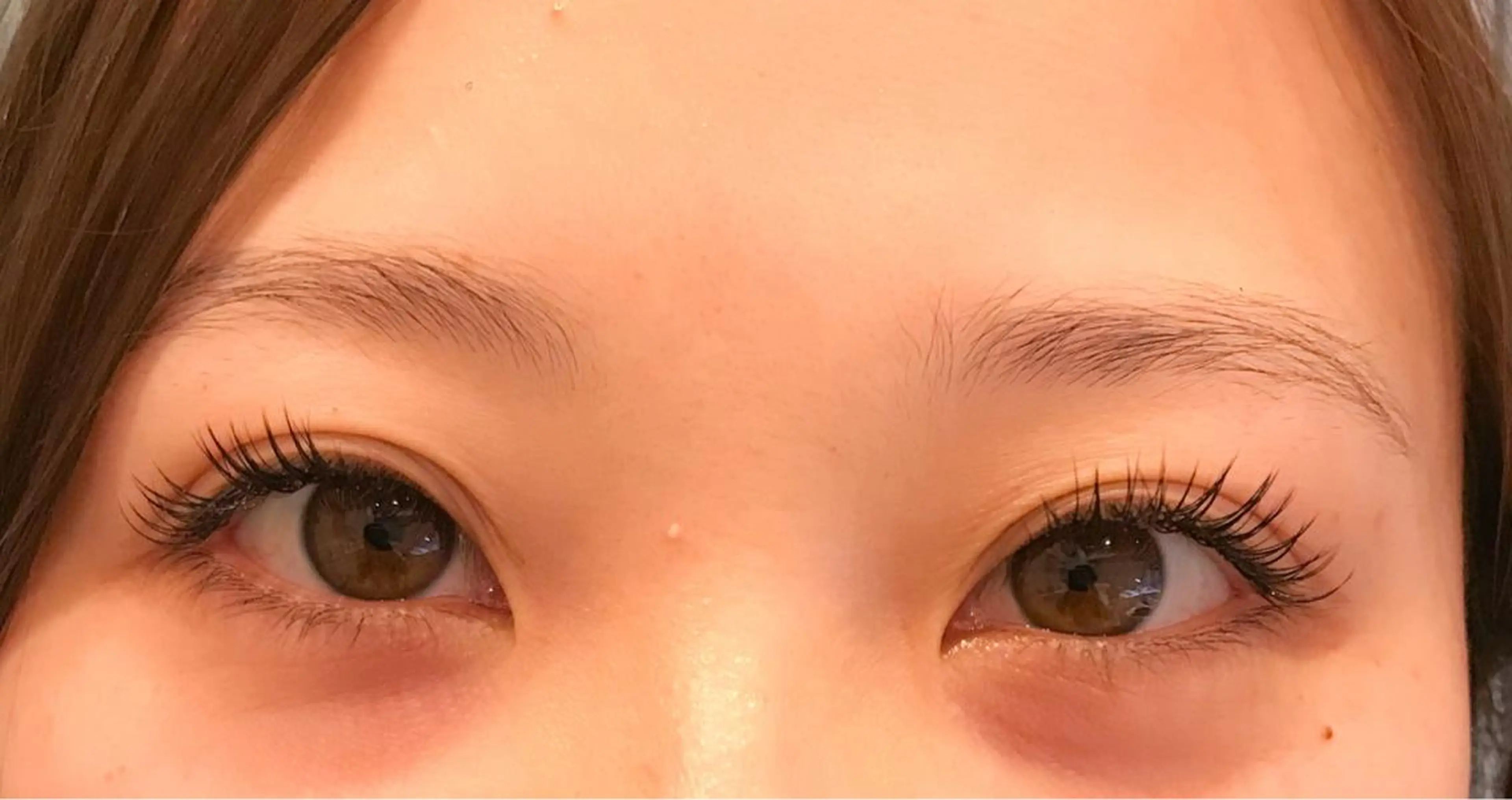 マツエク・マツパ 林 里美のヘアスタイル