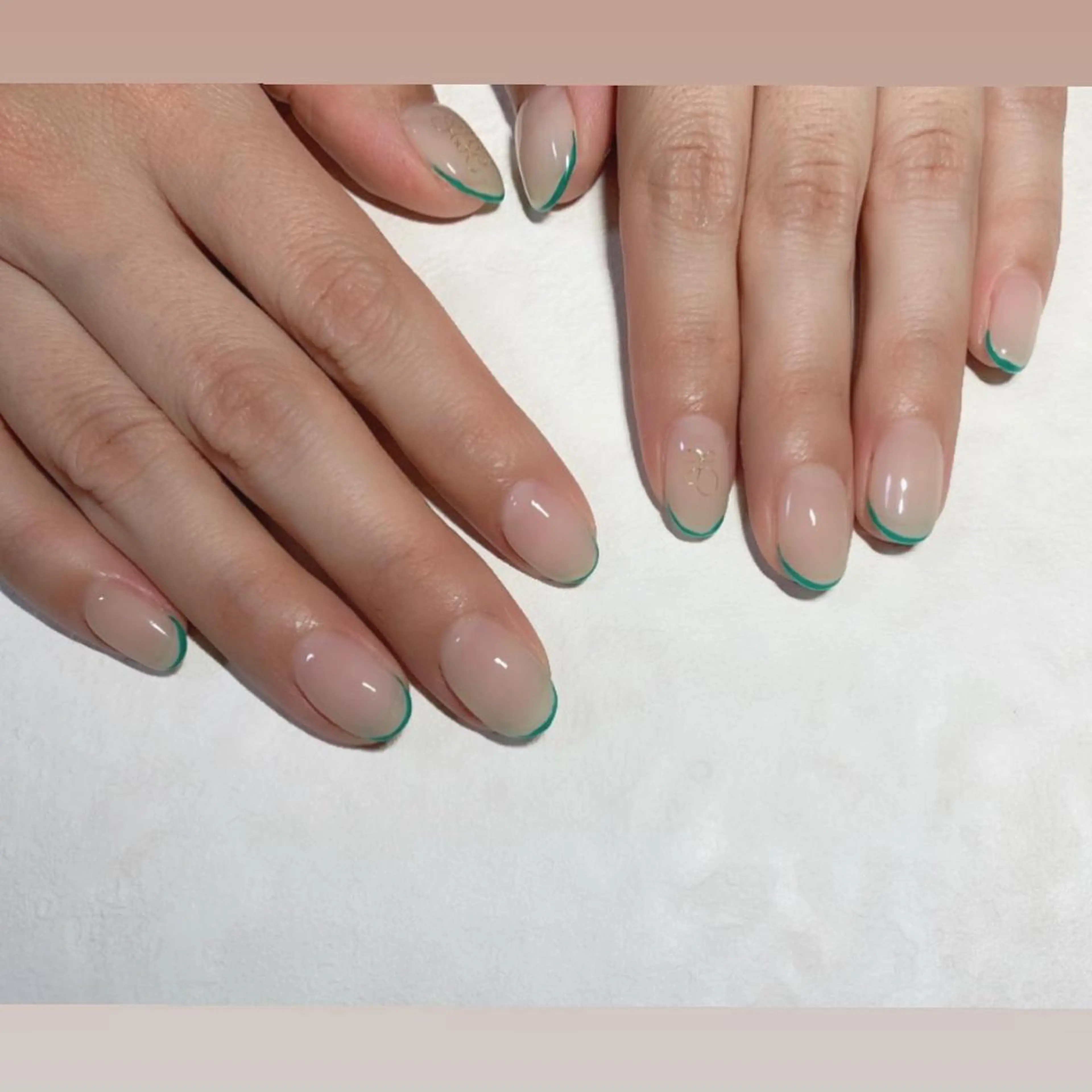 ネイル 藤山 香奈のネイルデザイン