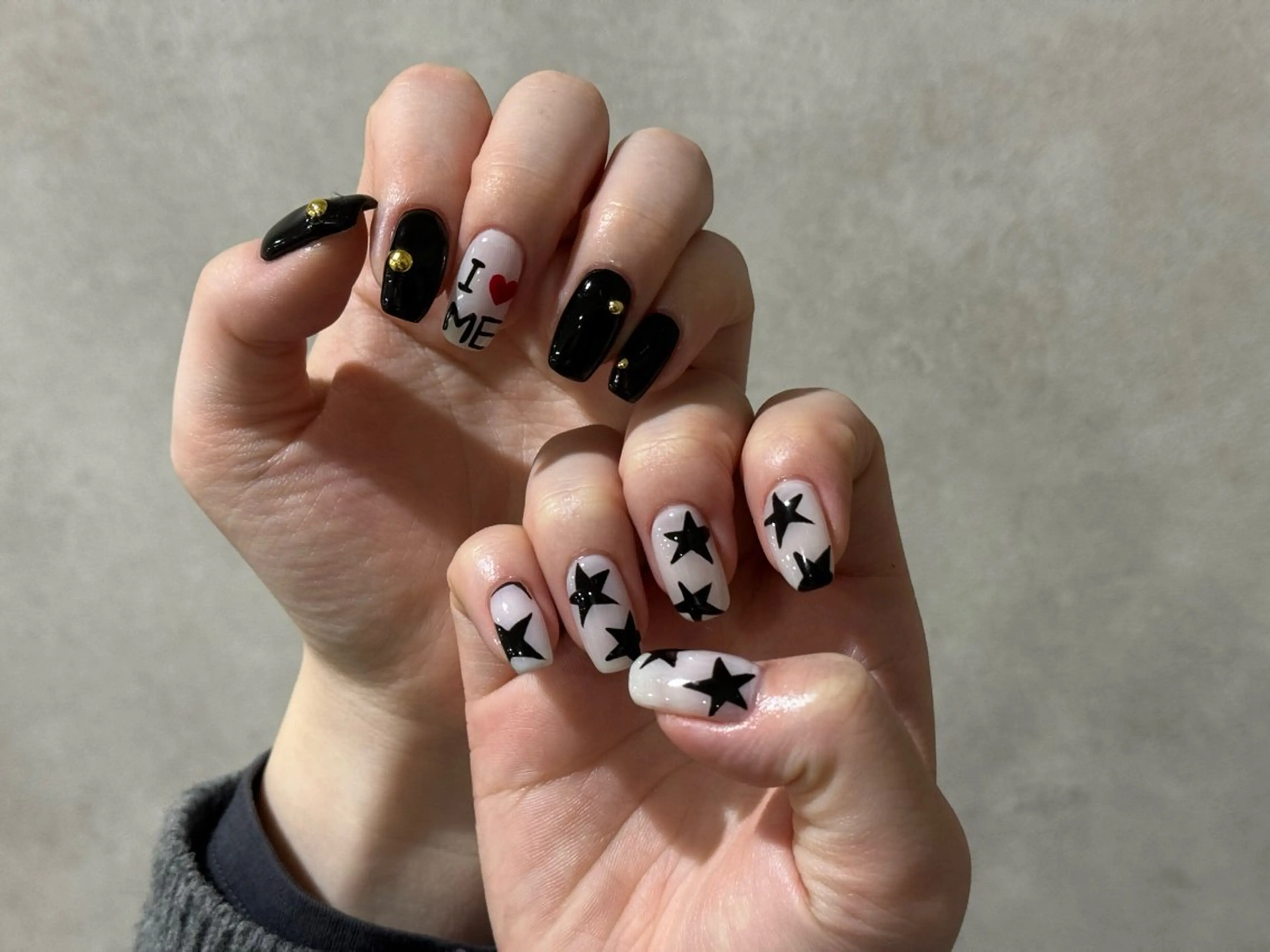 ネイル ジェルネイル 持ち込み パラジェル MONICA KARENのネイルデザイン