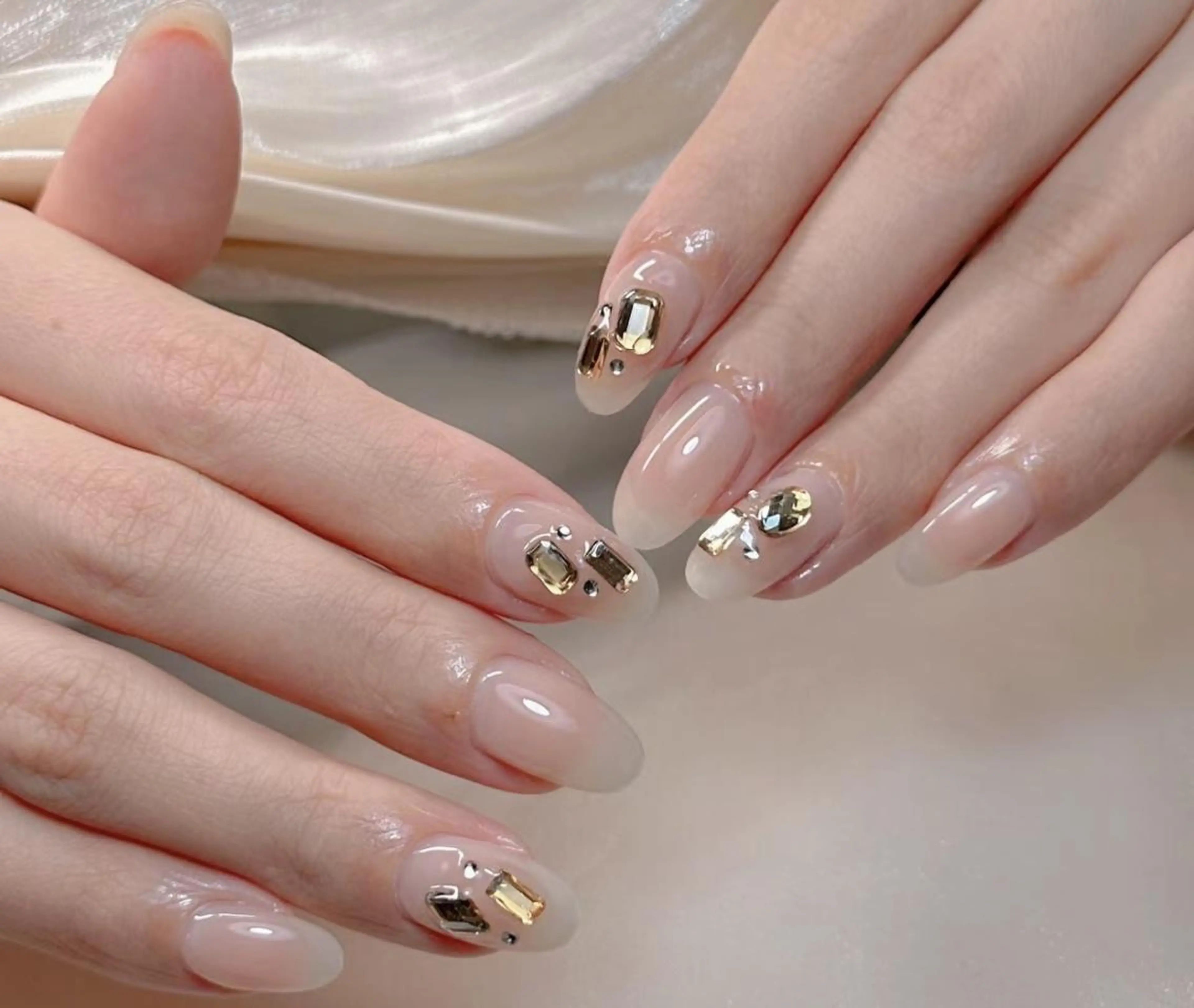 ネイル VIVIAN リサのネイルデザイン