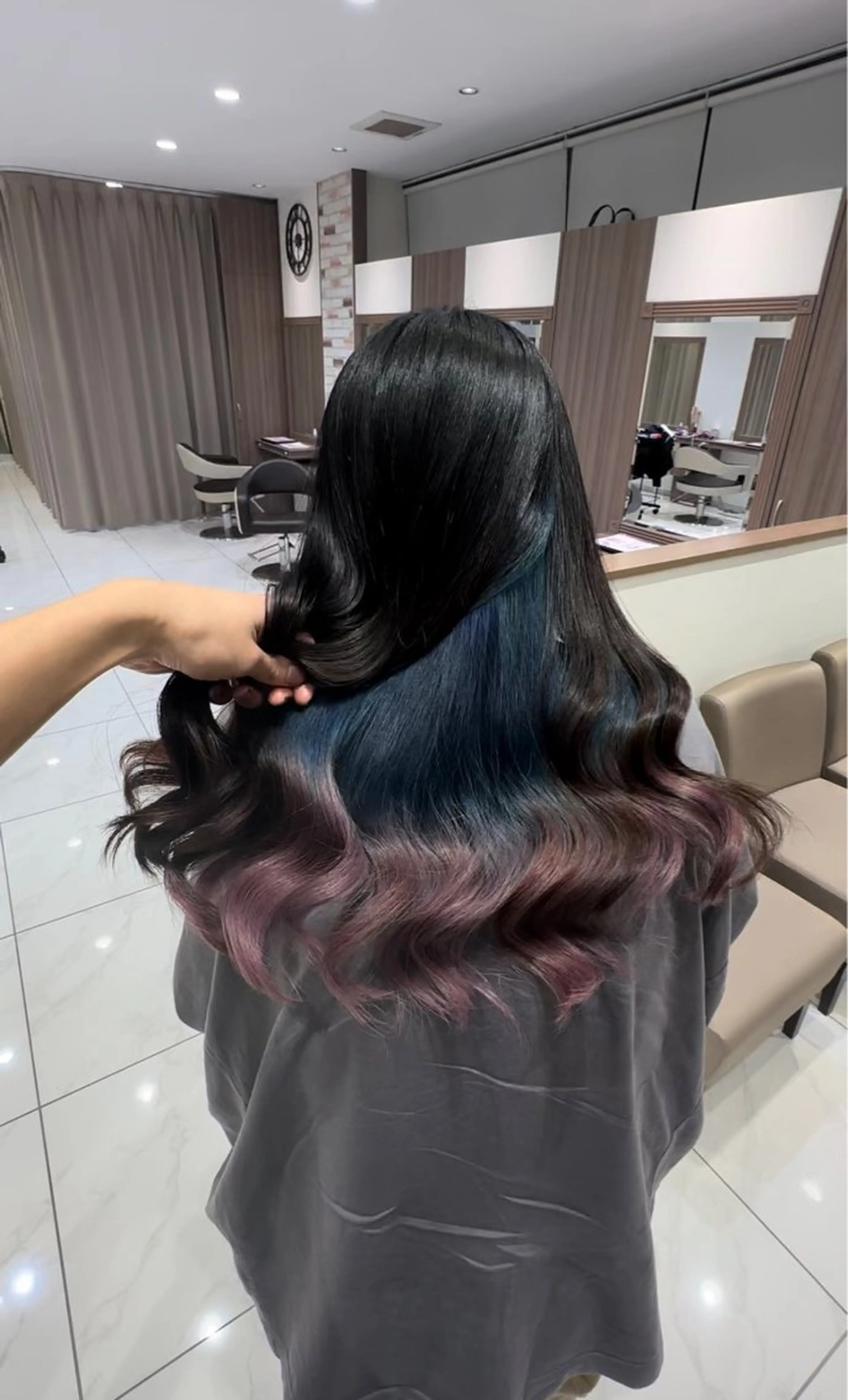 ロング カラー 【ケアブリーチ特化】 中村　玲仁のヘアスタイル